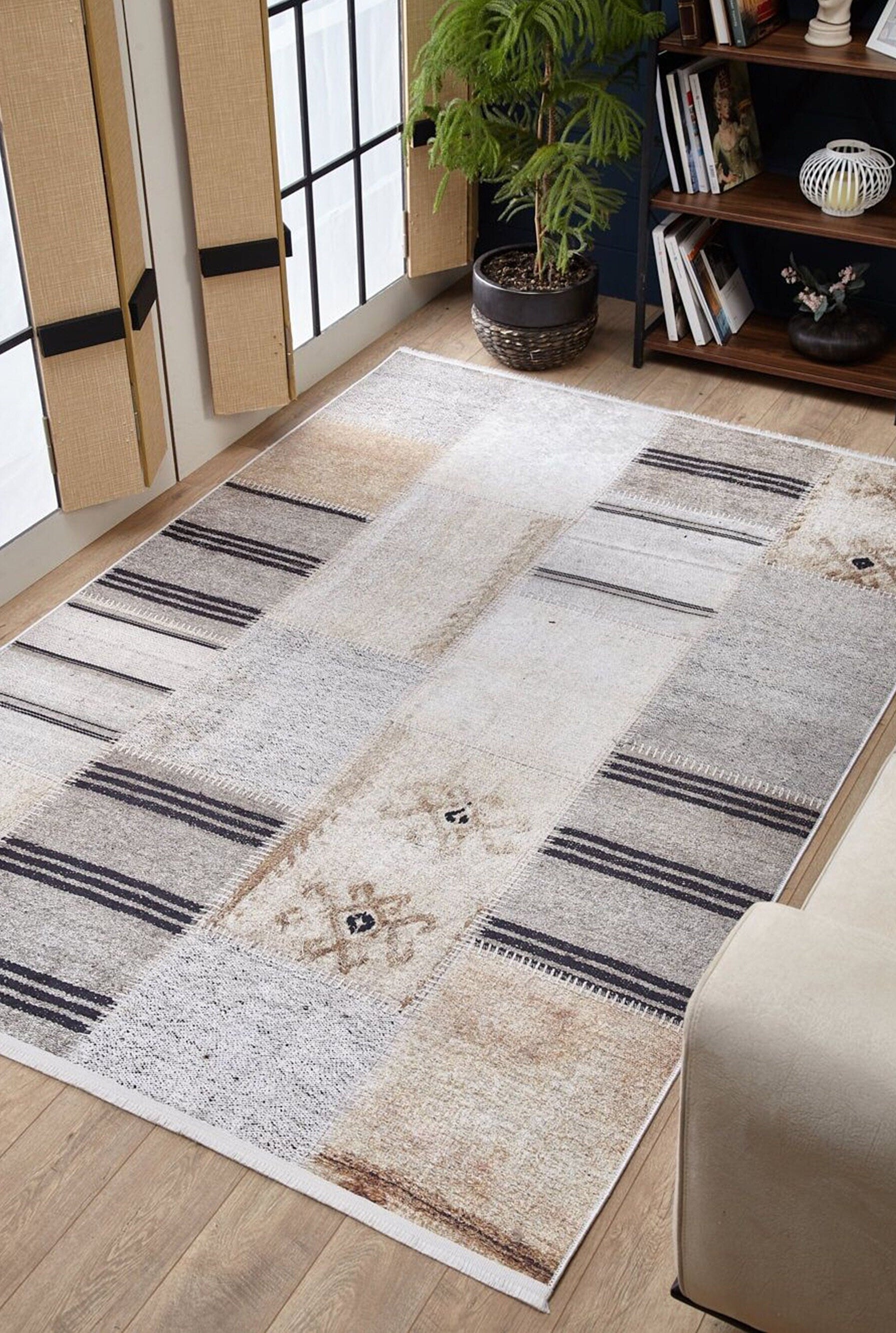 Ivan Turkish Ivory Beige and Black Rug