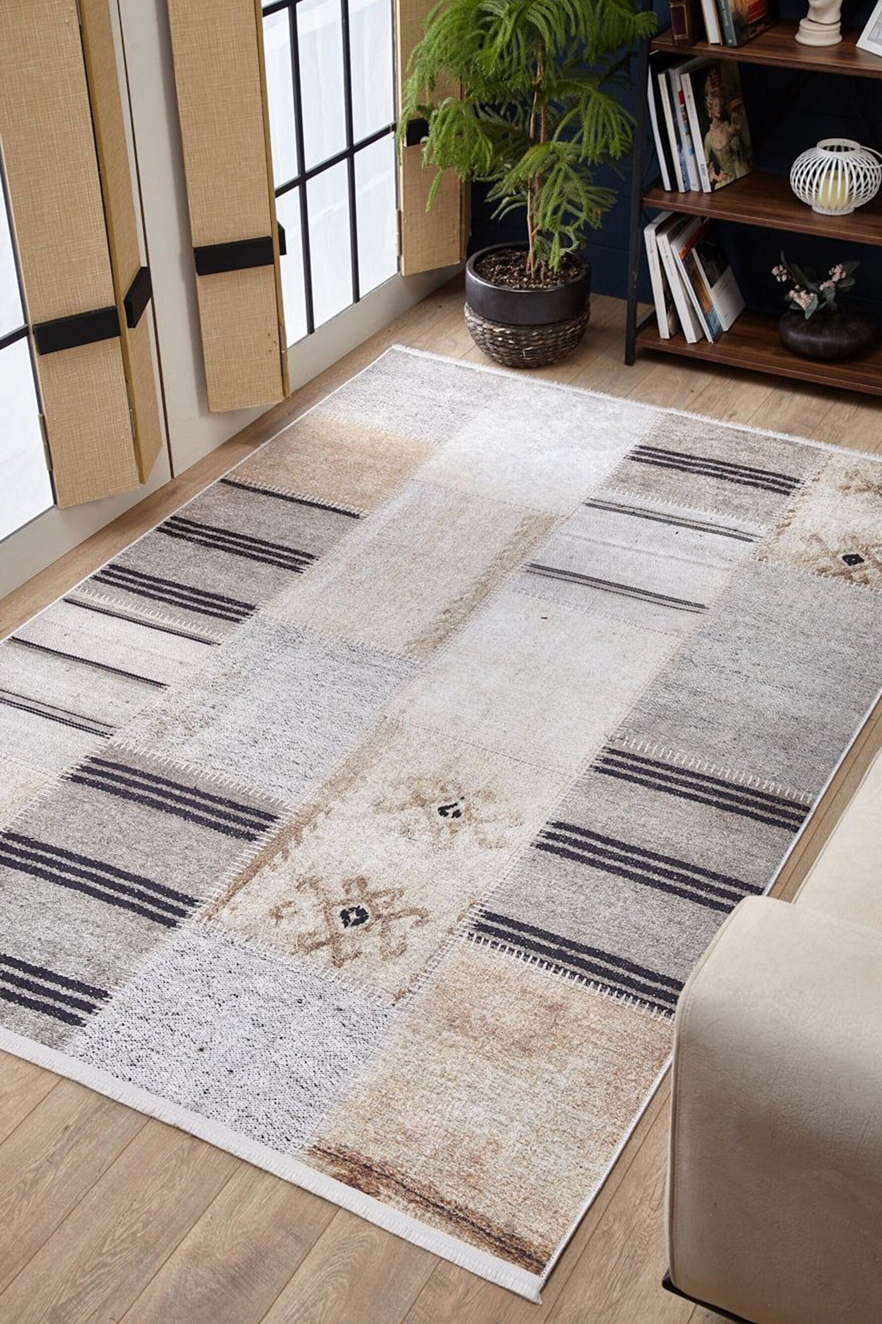 Ivan Turkish Ivory Beige and Black Rug