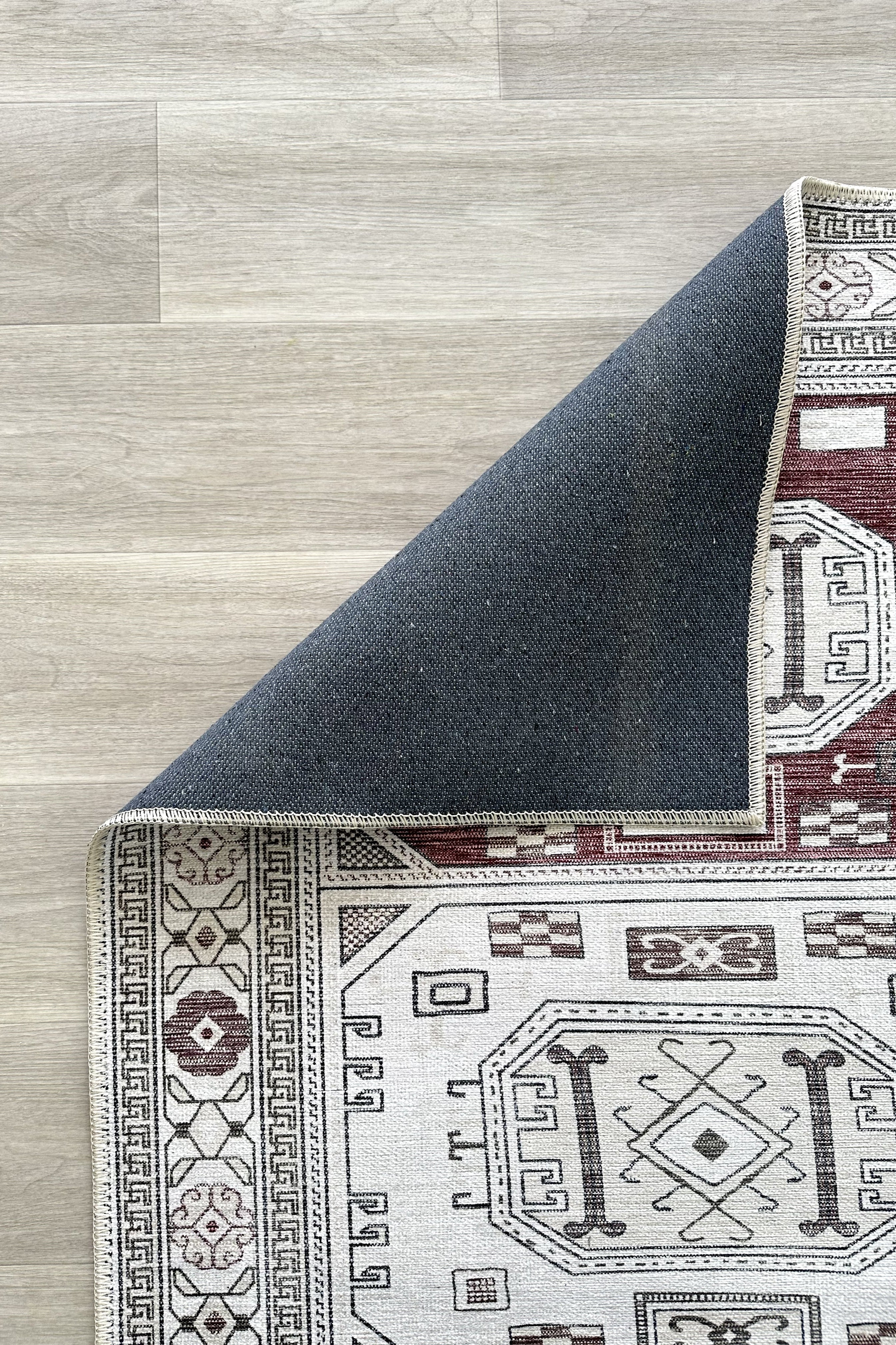 Jianna Modern Turkish Cream Burgundy Rug