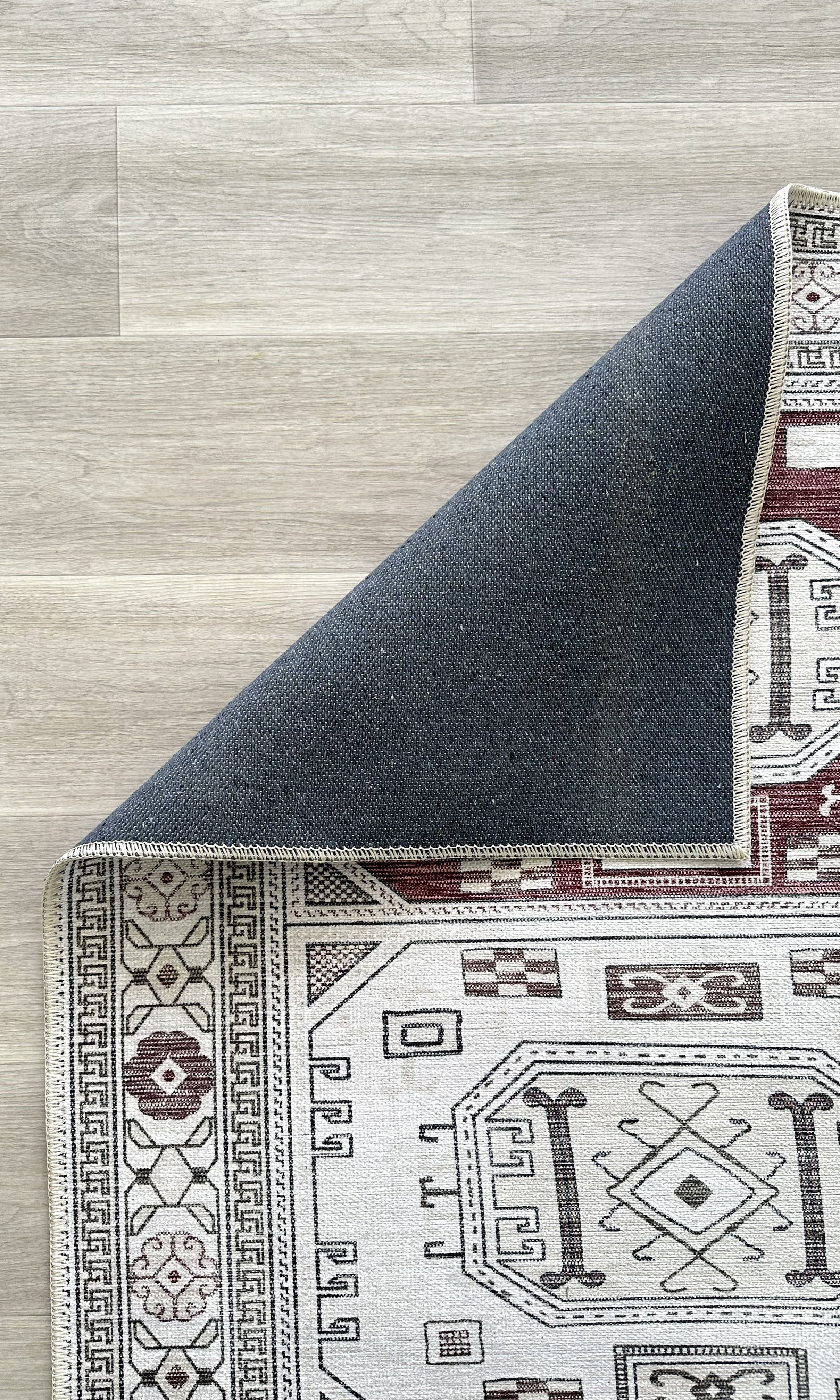 Jianna Modern Turkish Cream Burgundy Rug