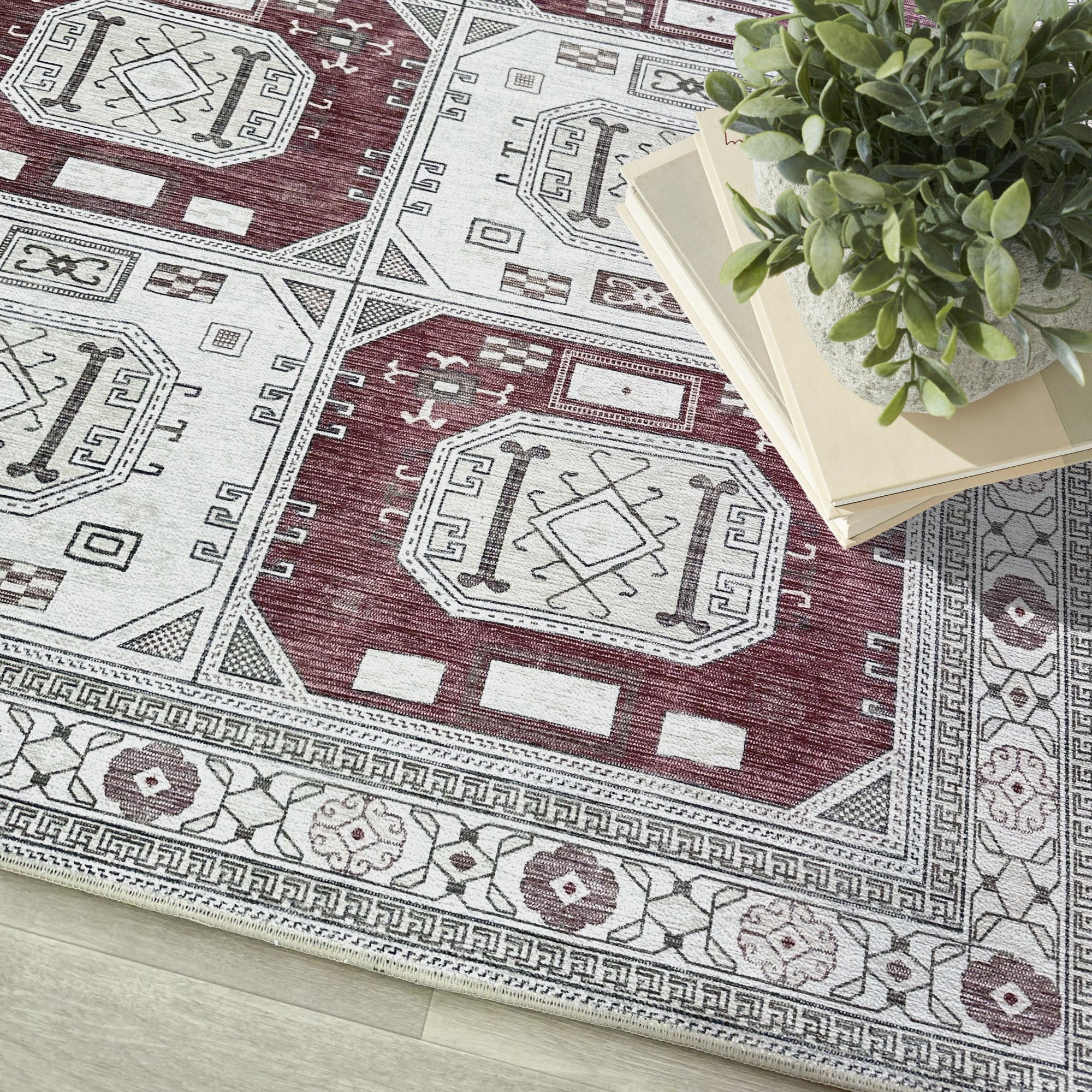 Jianna Modern Turkish Cream Burgundy Rug