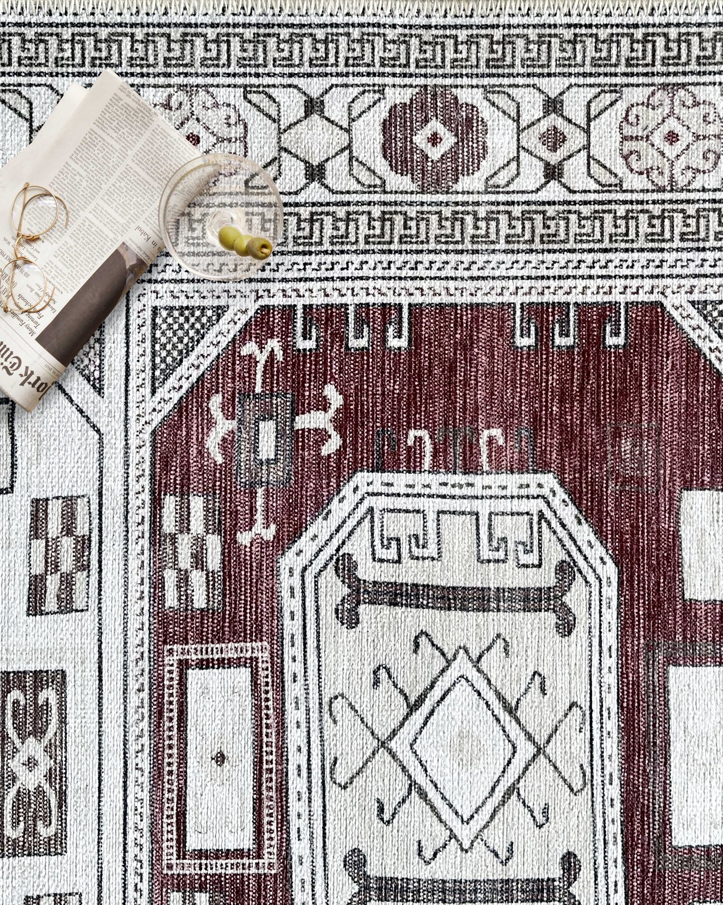 Jianna Modern Turkish Cream Burgundy Rug