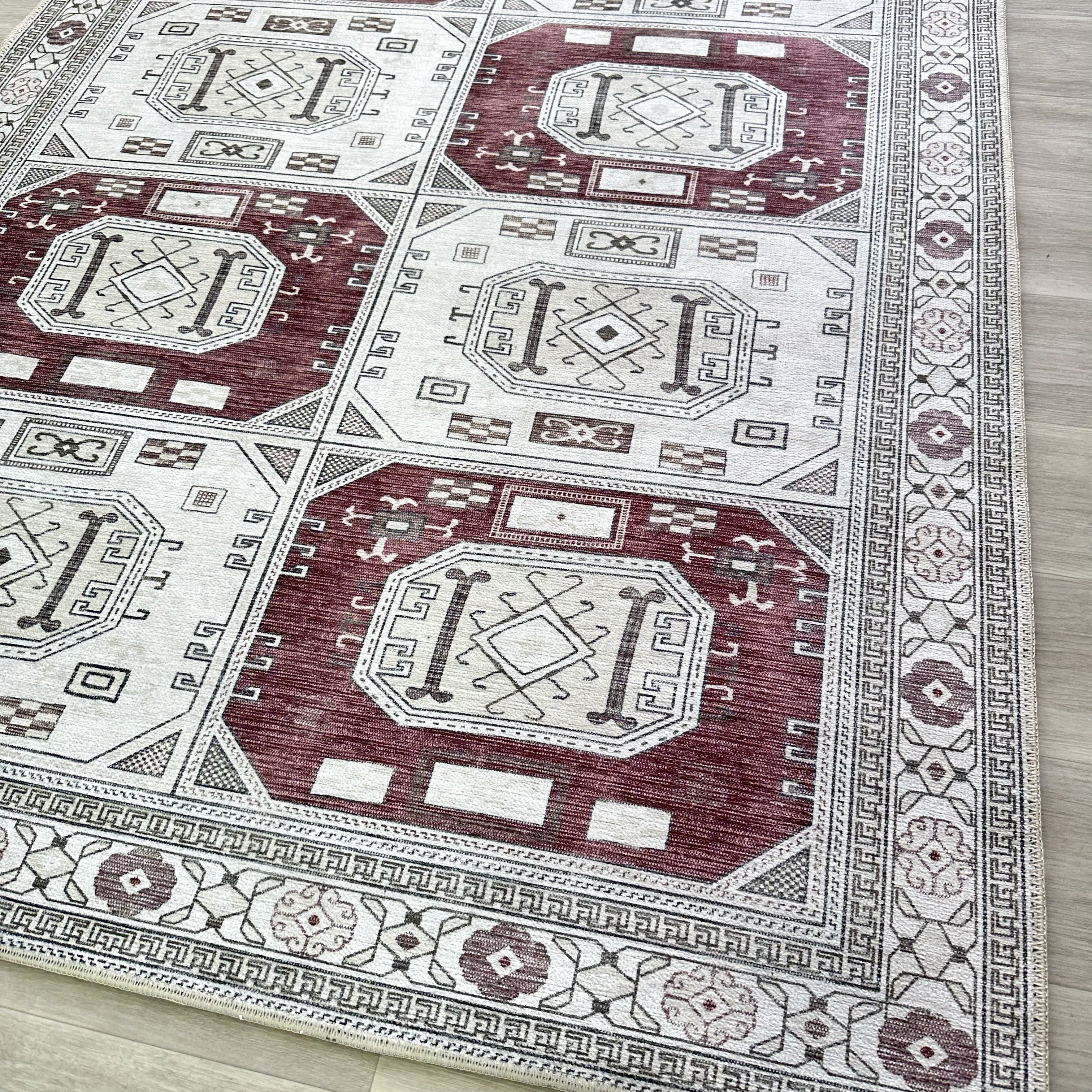 Jianna Modern Turkish Cream Burgundy Rug