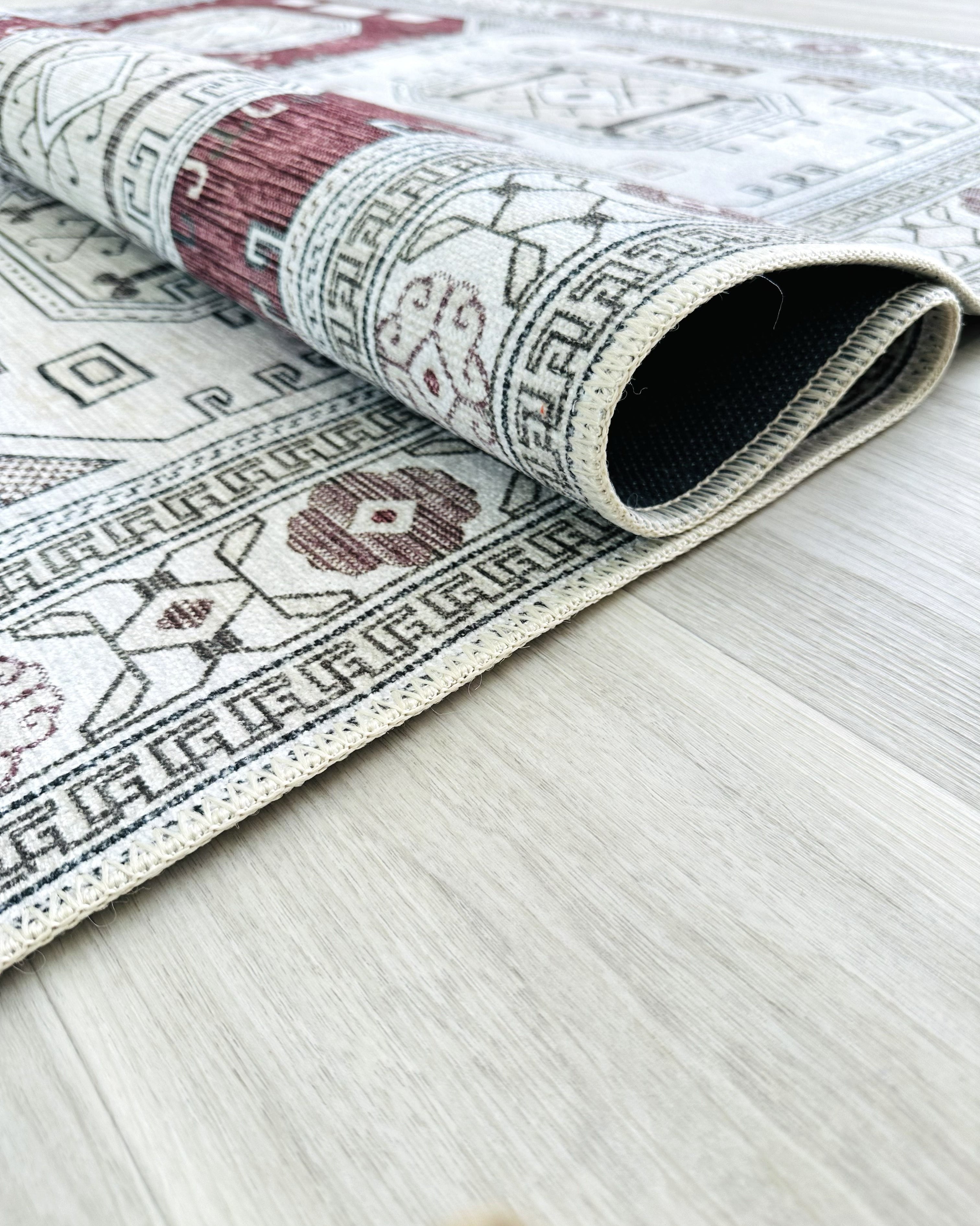 Jianna Modern Turkish Cream Burgundy Rug