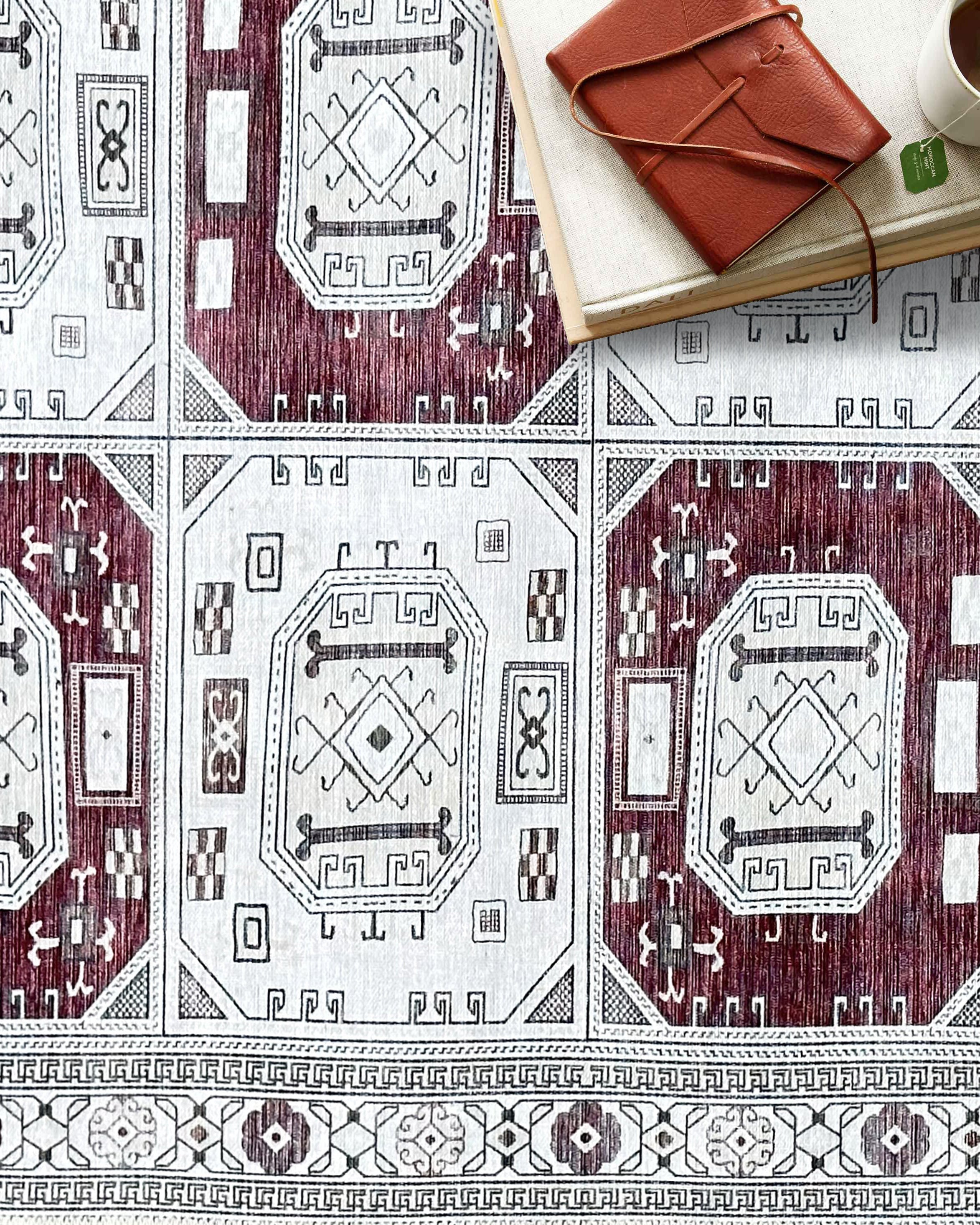 Jianna Modern Turkish Cream Burgundy Rug