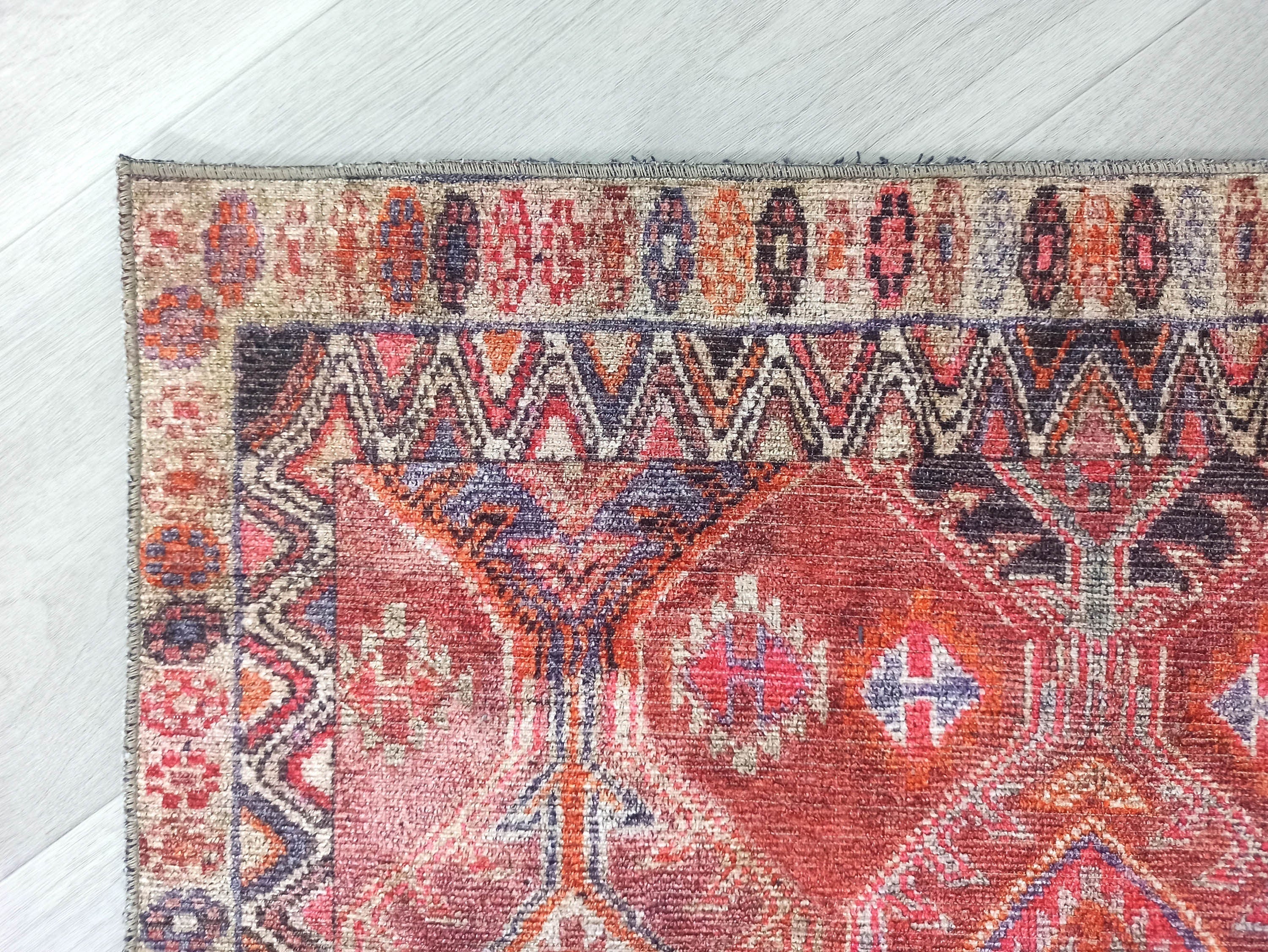 Kaki Rug Turkish Vintage Terracotta Red Orange Pink Rug