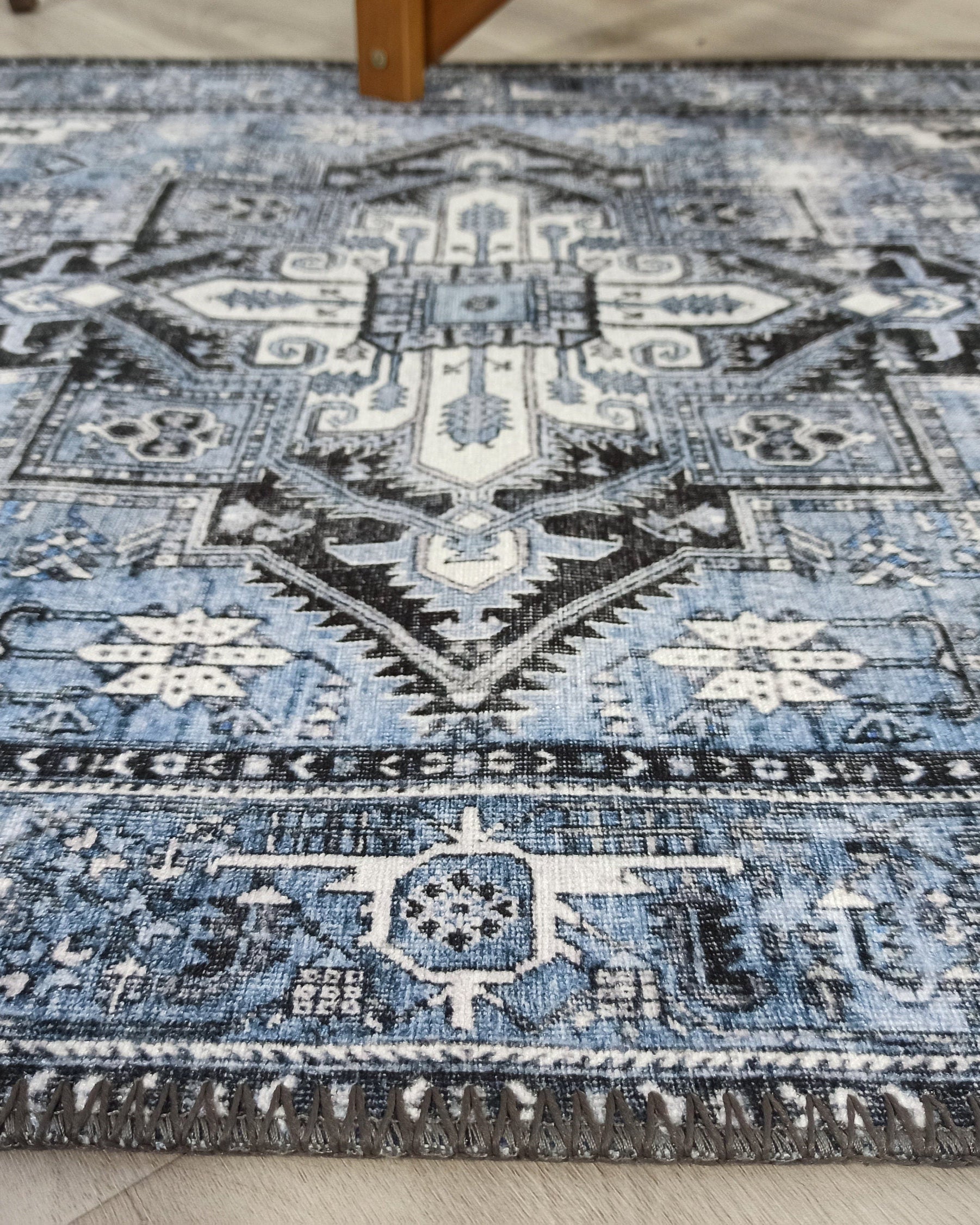Koli Rug Persian Vintage Blue Rug