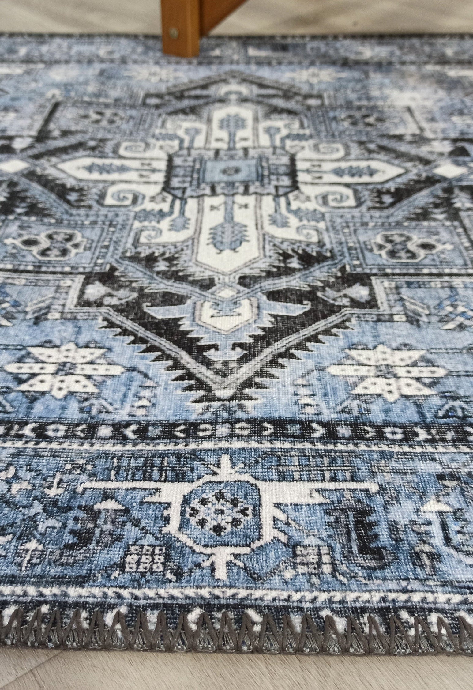 Koli Rug Persian Vintage Blue Rug