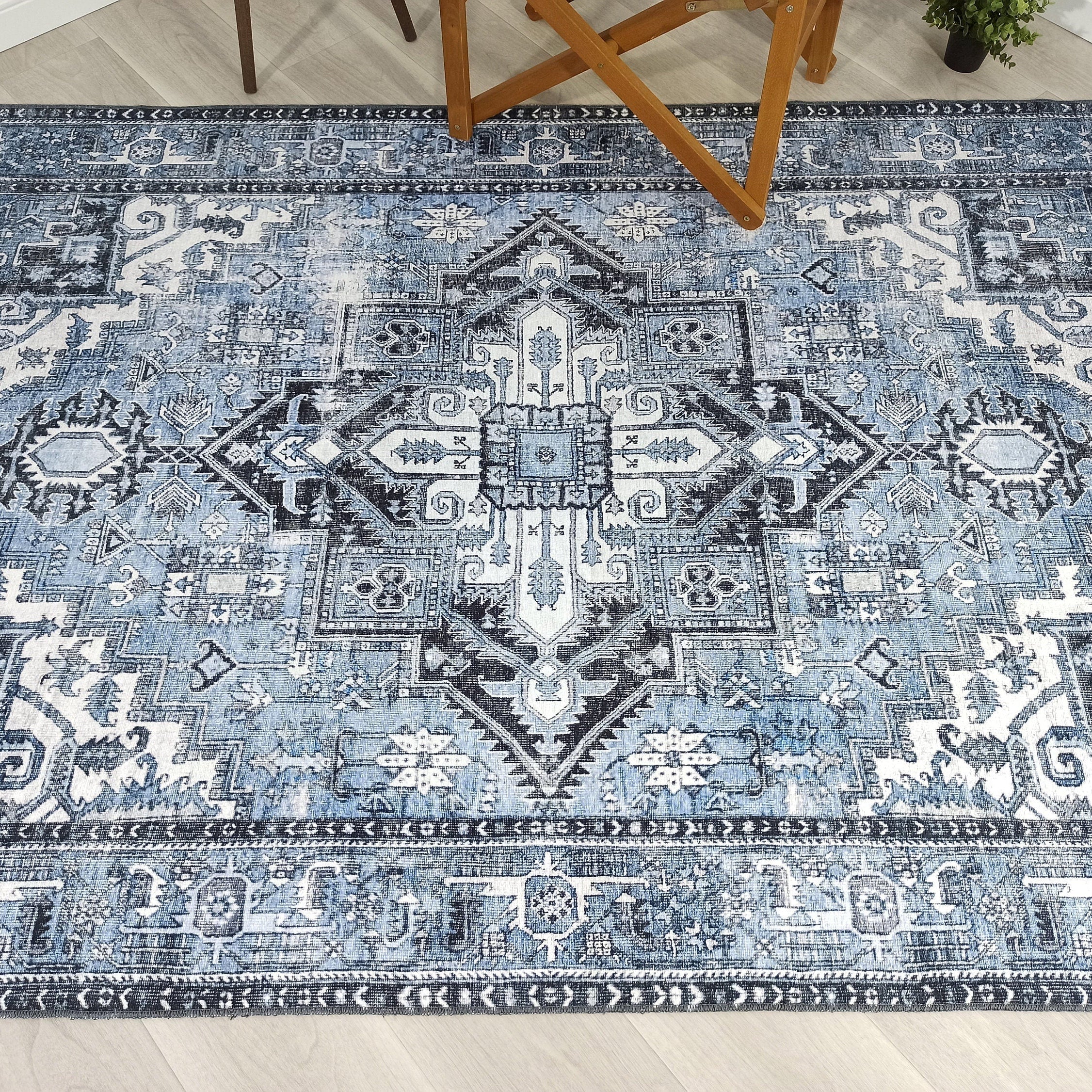 Koli Rug Persian Vintage Blue Rug