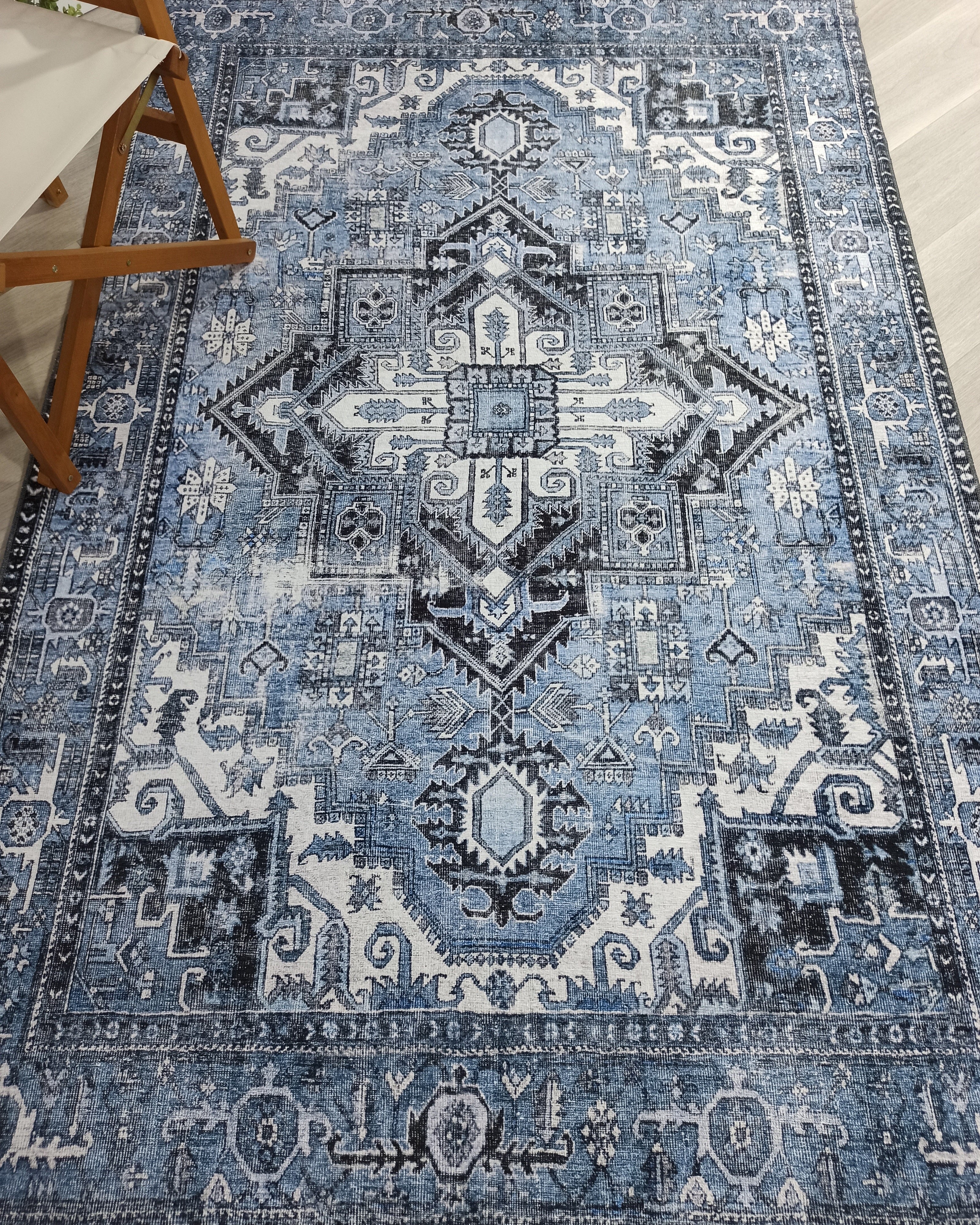 Koli Rug Persian Vintage Blue Rug