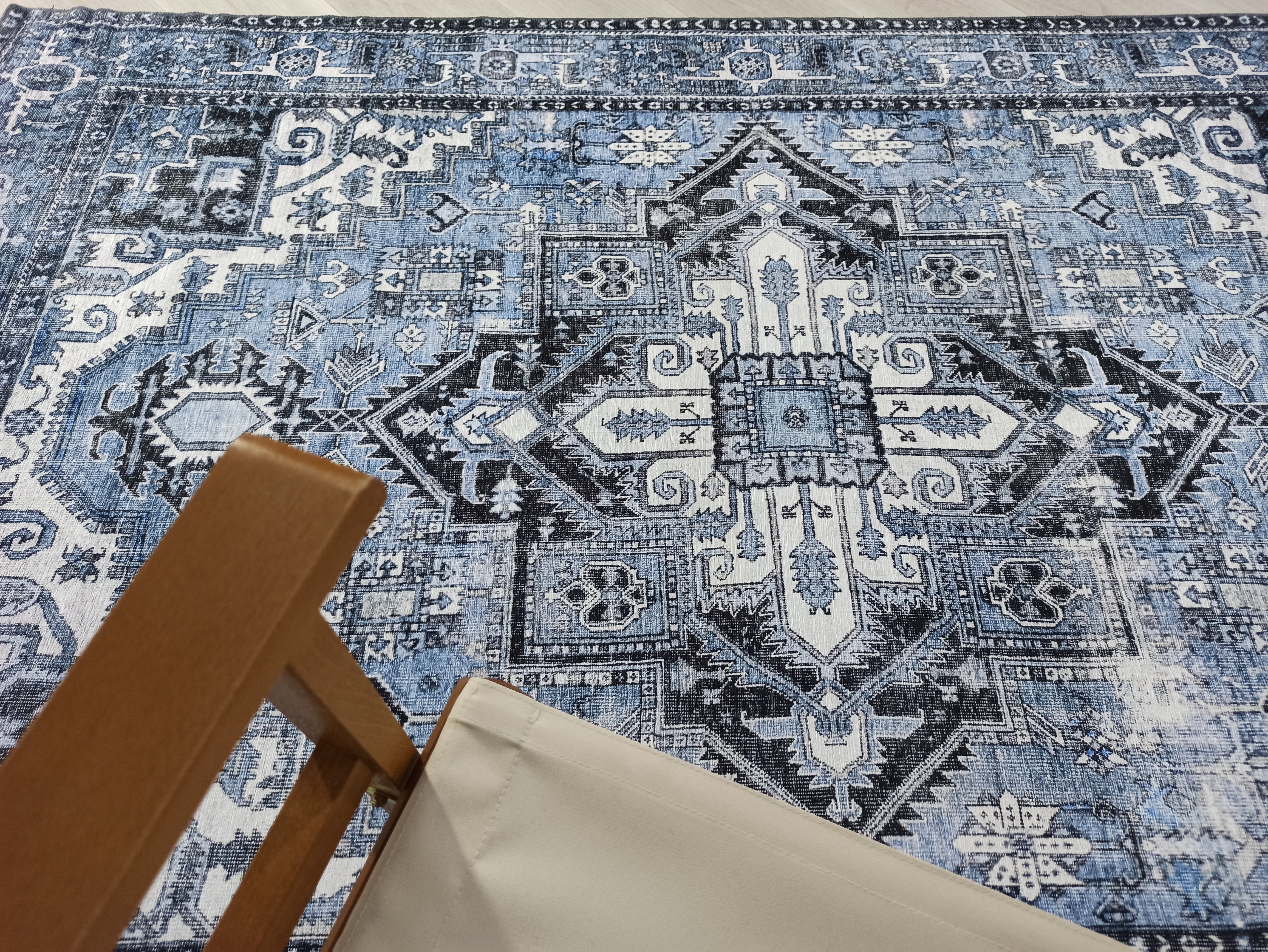 Koli Rug Persian Vintage Blue Rug