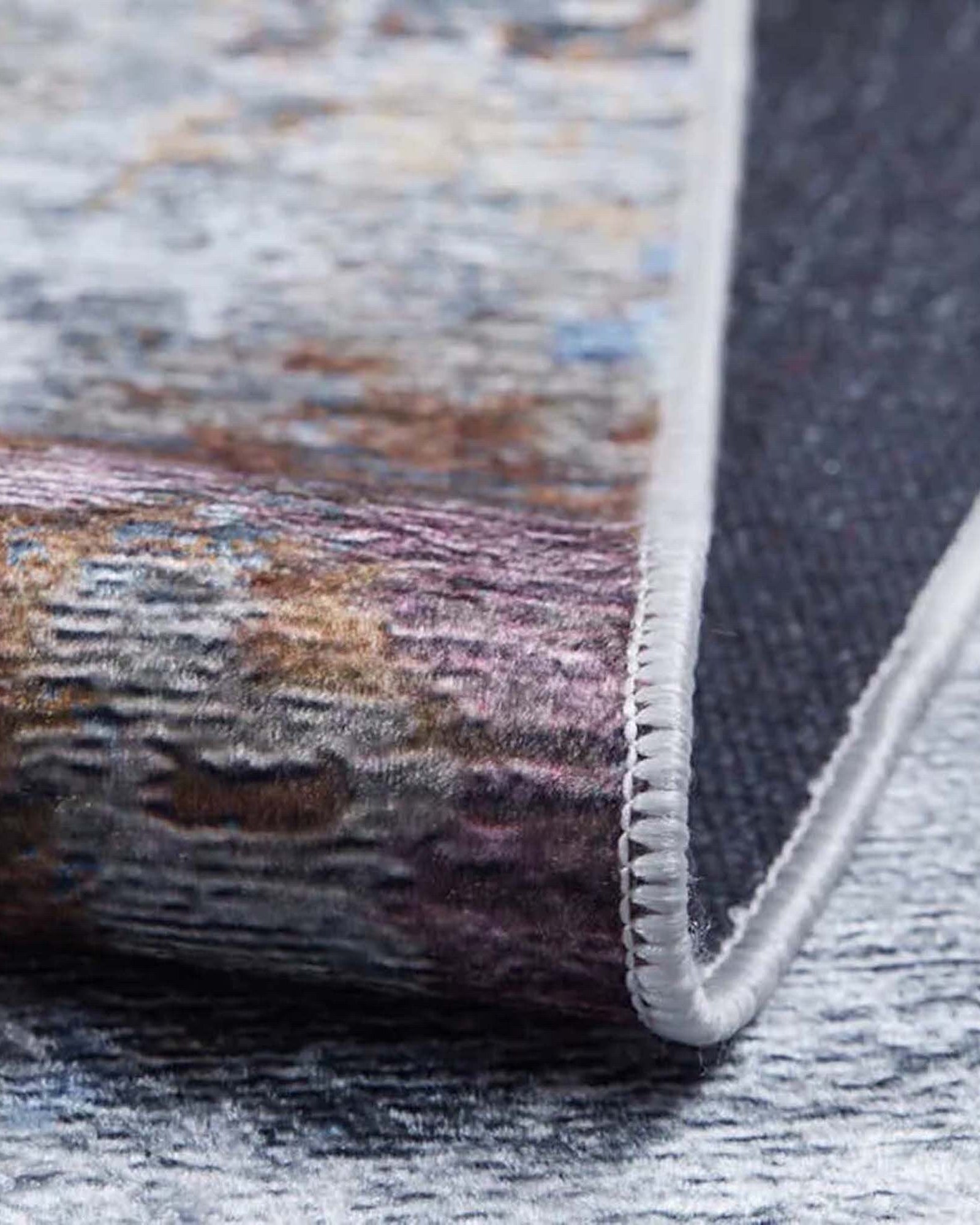 Lama Abstract Modern Gray Rug