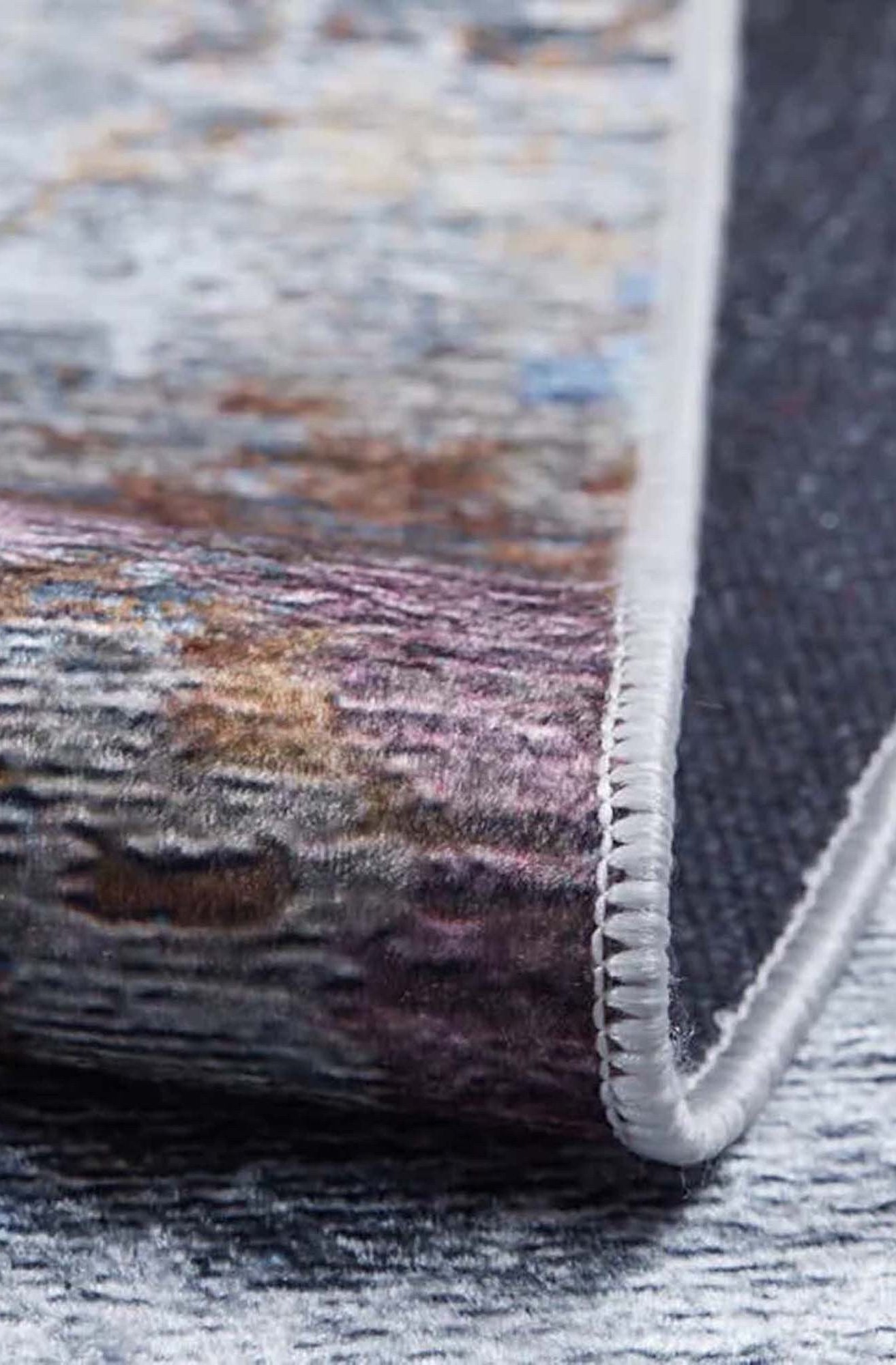 Lama Abstract Modern Gray Rug