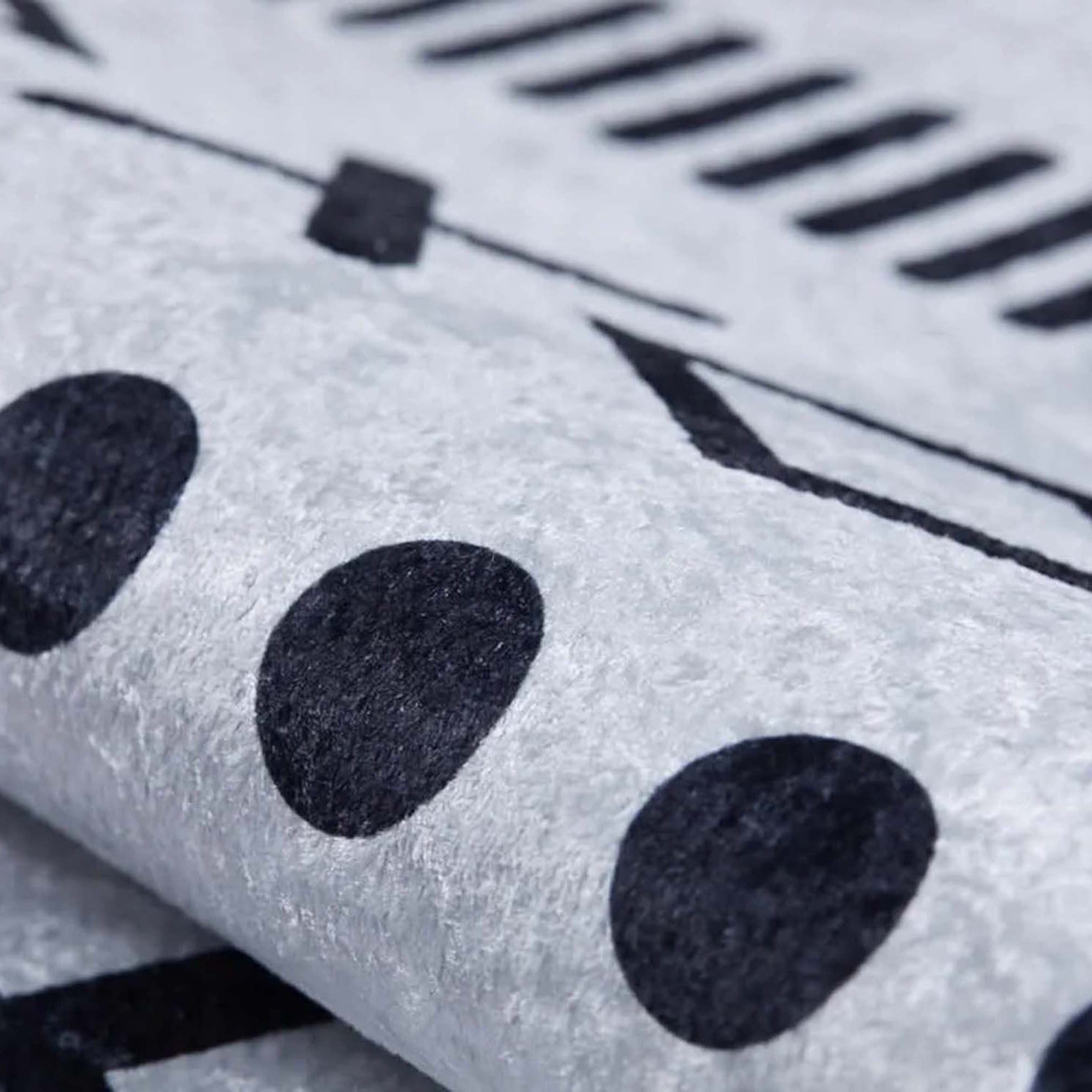 Lana Boho Aztec Black White Rug