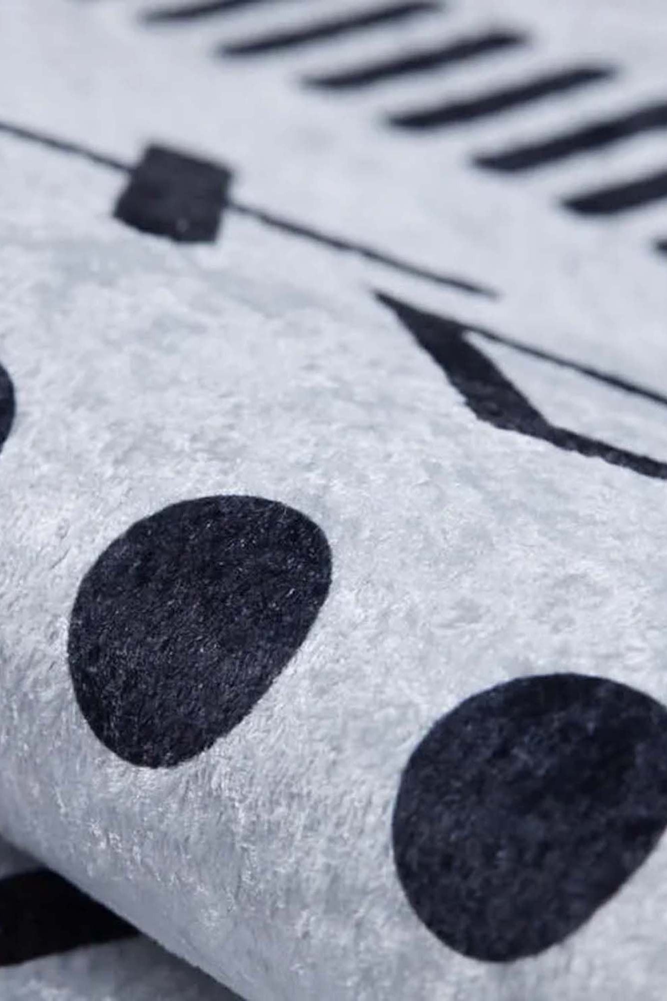 Lana Boho Aztec Black White Rug