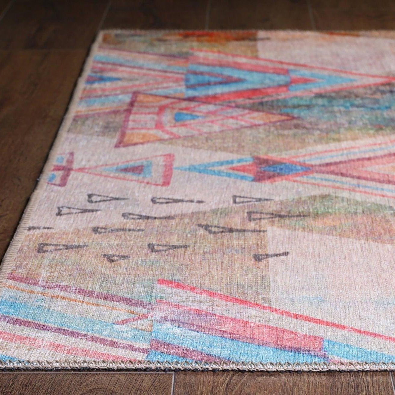 Lily Modern Watercolor Rug