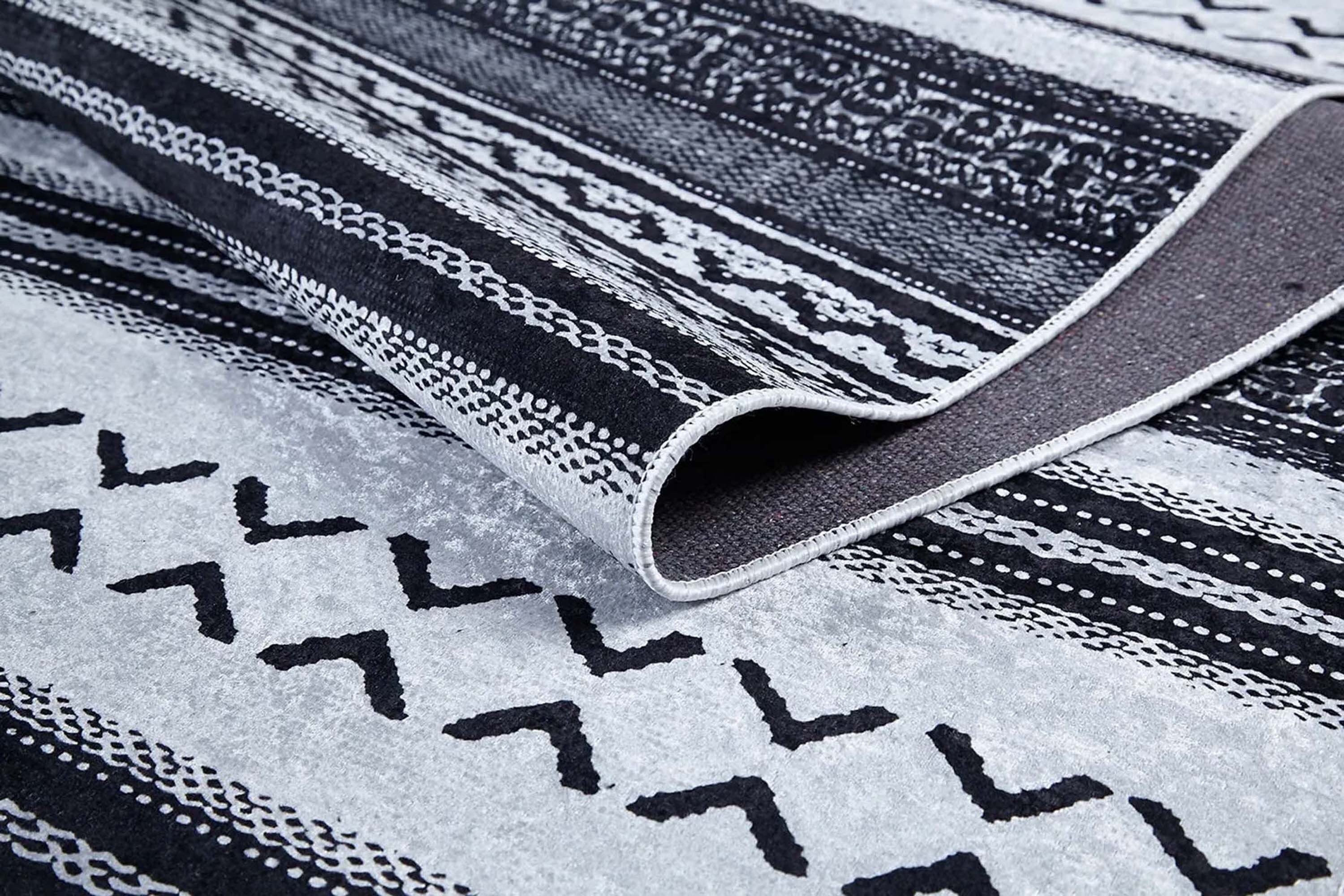 Lunda White Black Striped Rug