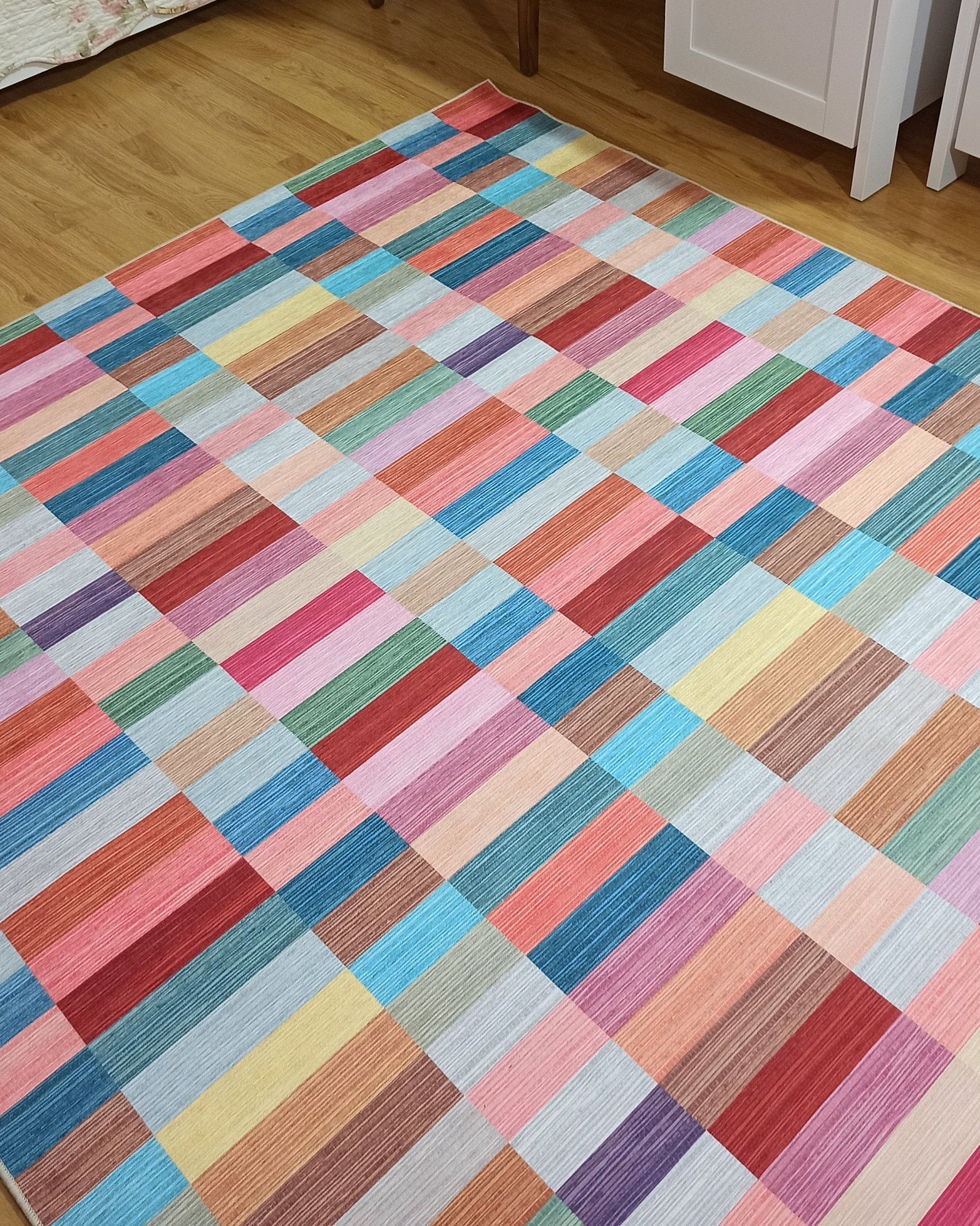 Mala Modern Colorful Rug