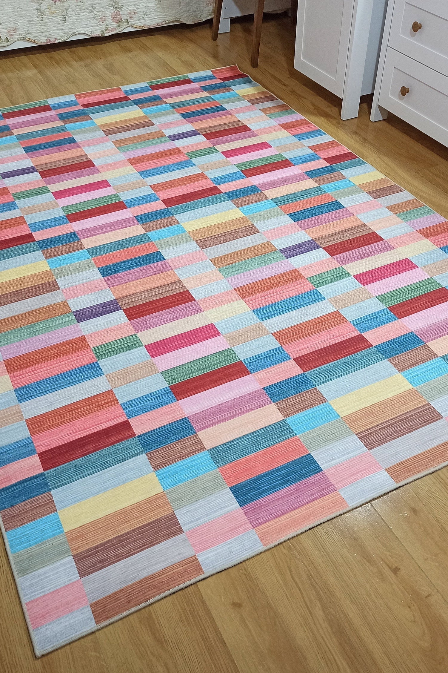 Mala Modern Colorful Rug