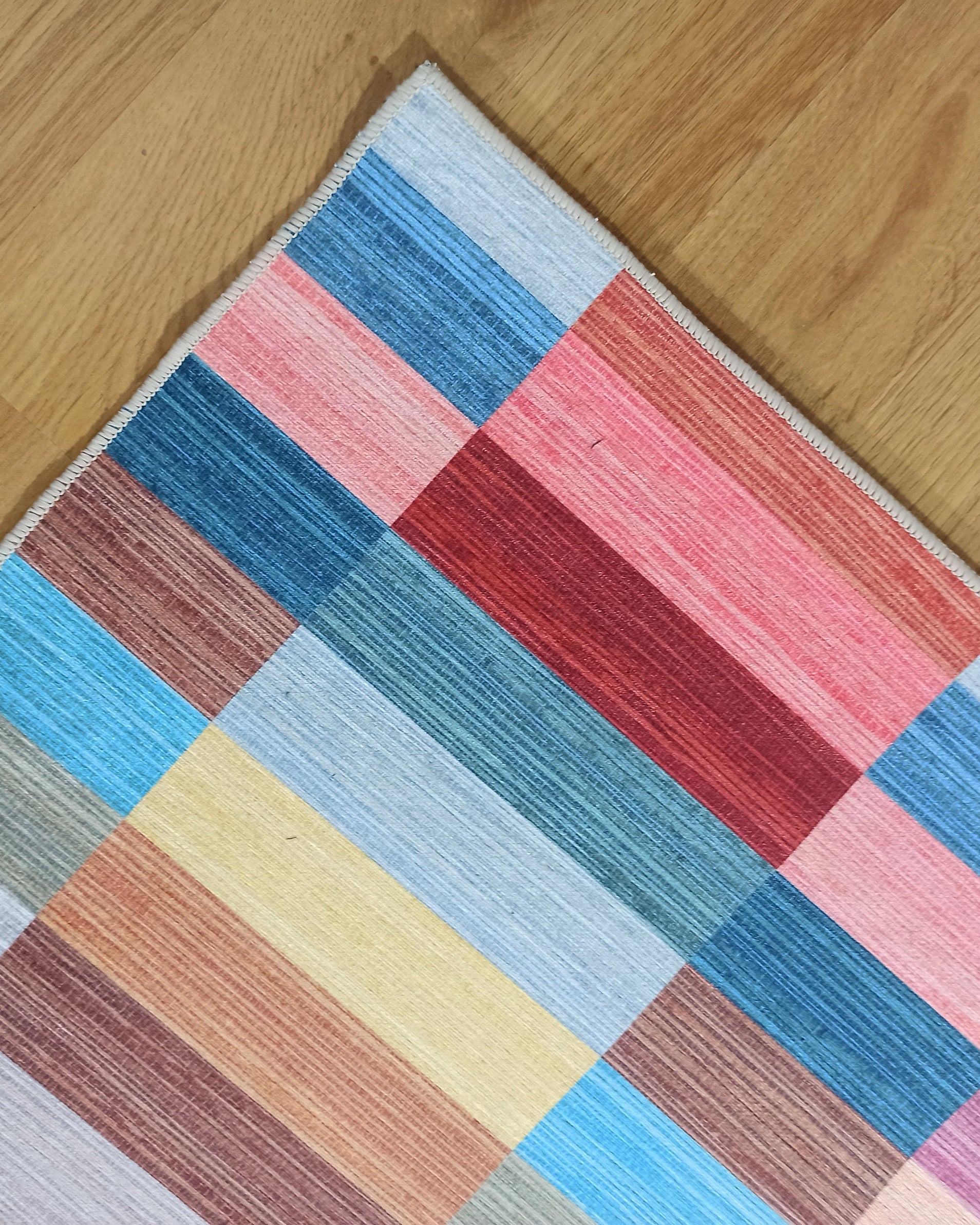 Mala Modern Colorful Rug