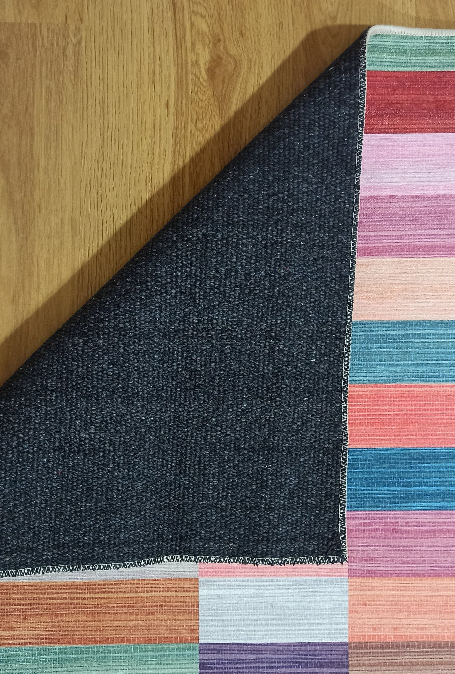 Mala Modern Colorful Rug