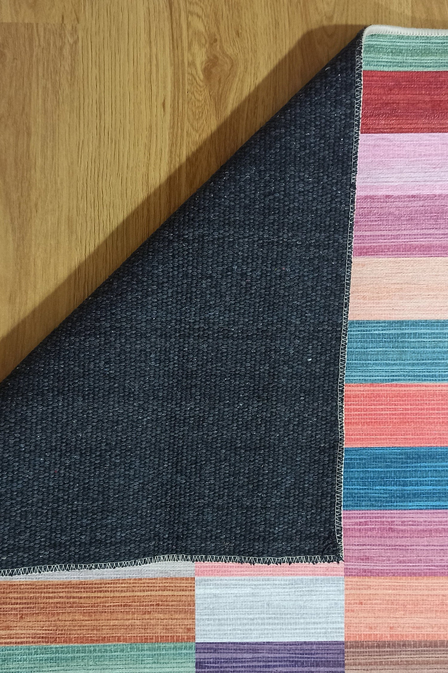 Mala Modern Colorful Rug