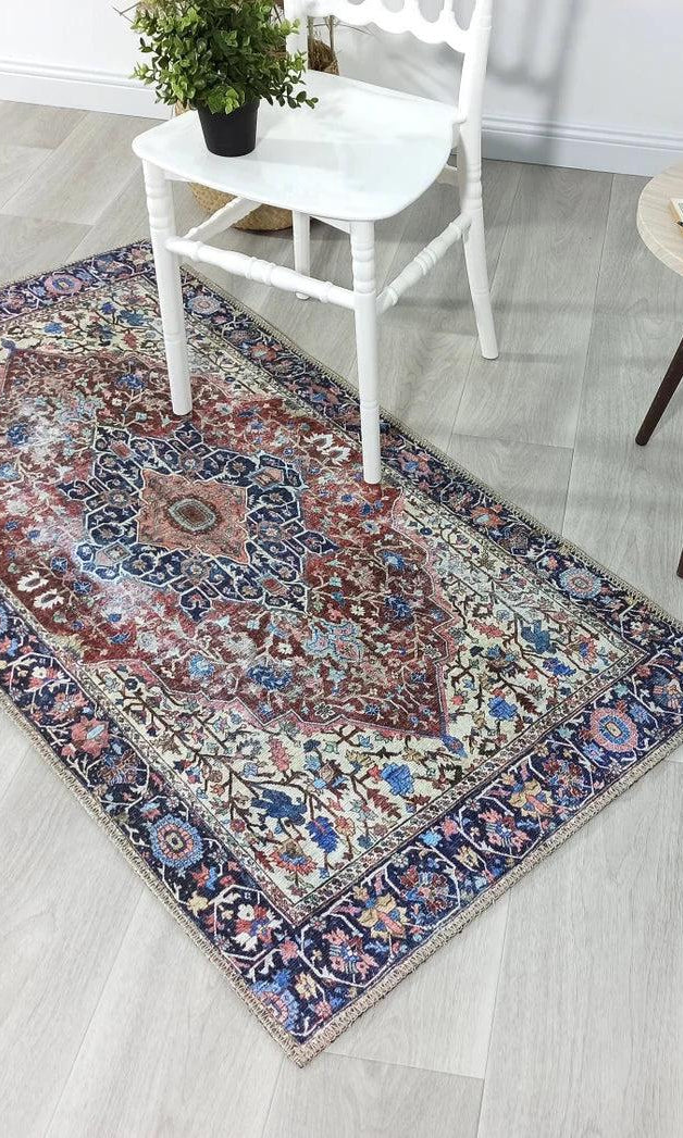 Mero Rug Persian Medallion Distressed Navy Blue Brown Rug