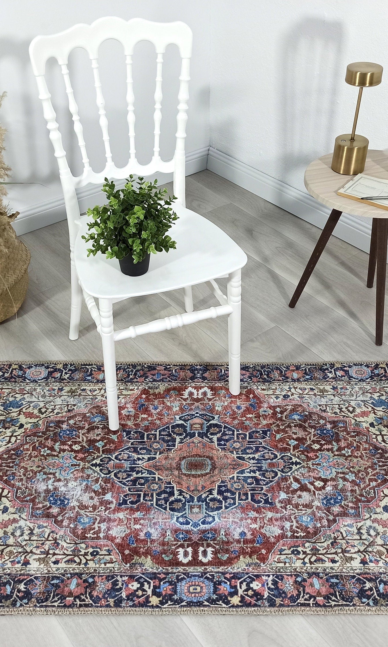 Mero Rug Persian Medallion Distressed Navy Blue Brown Rug