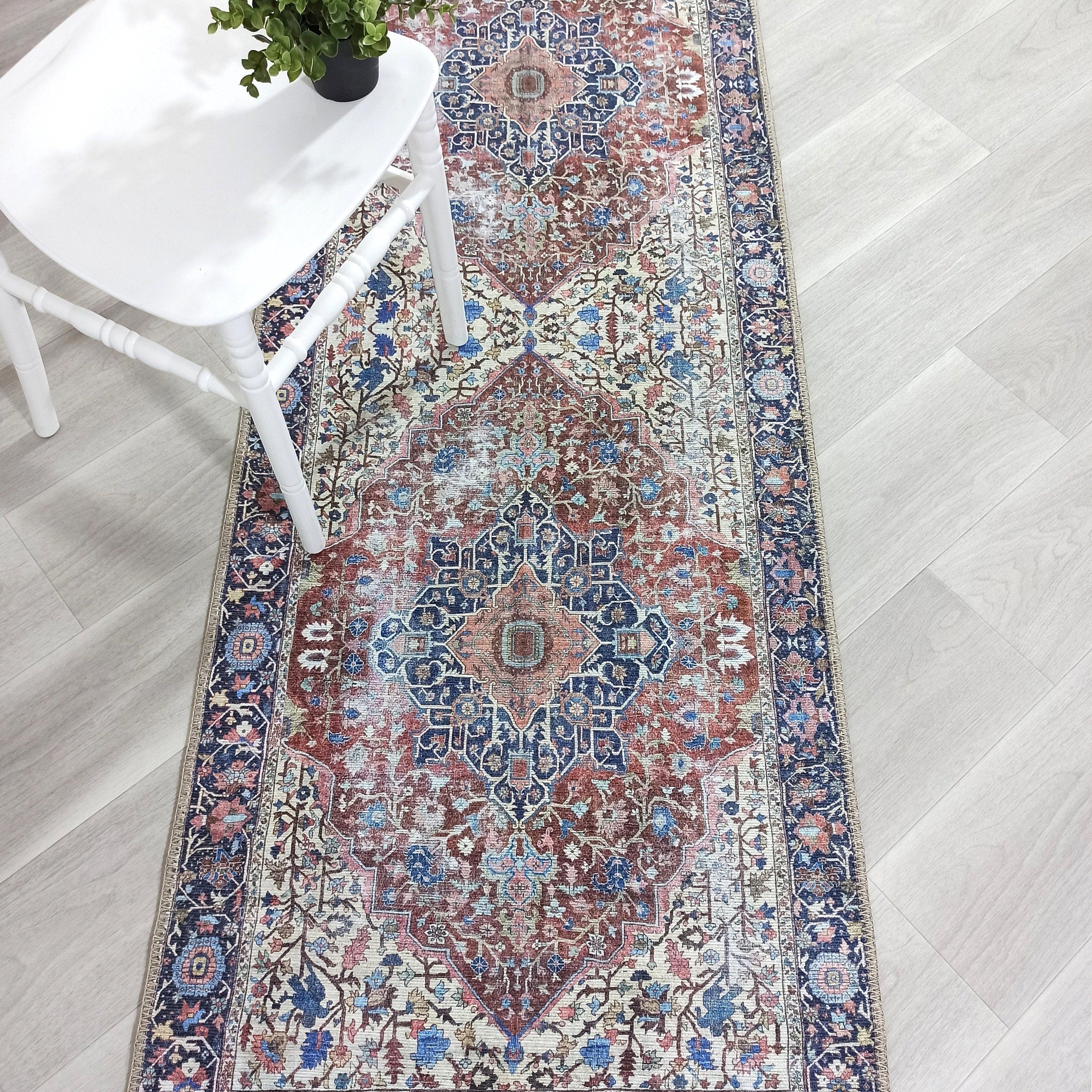 Mero Rug Persian Medallion Distressed Navy Blue Brown Rug