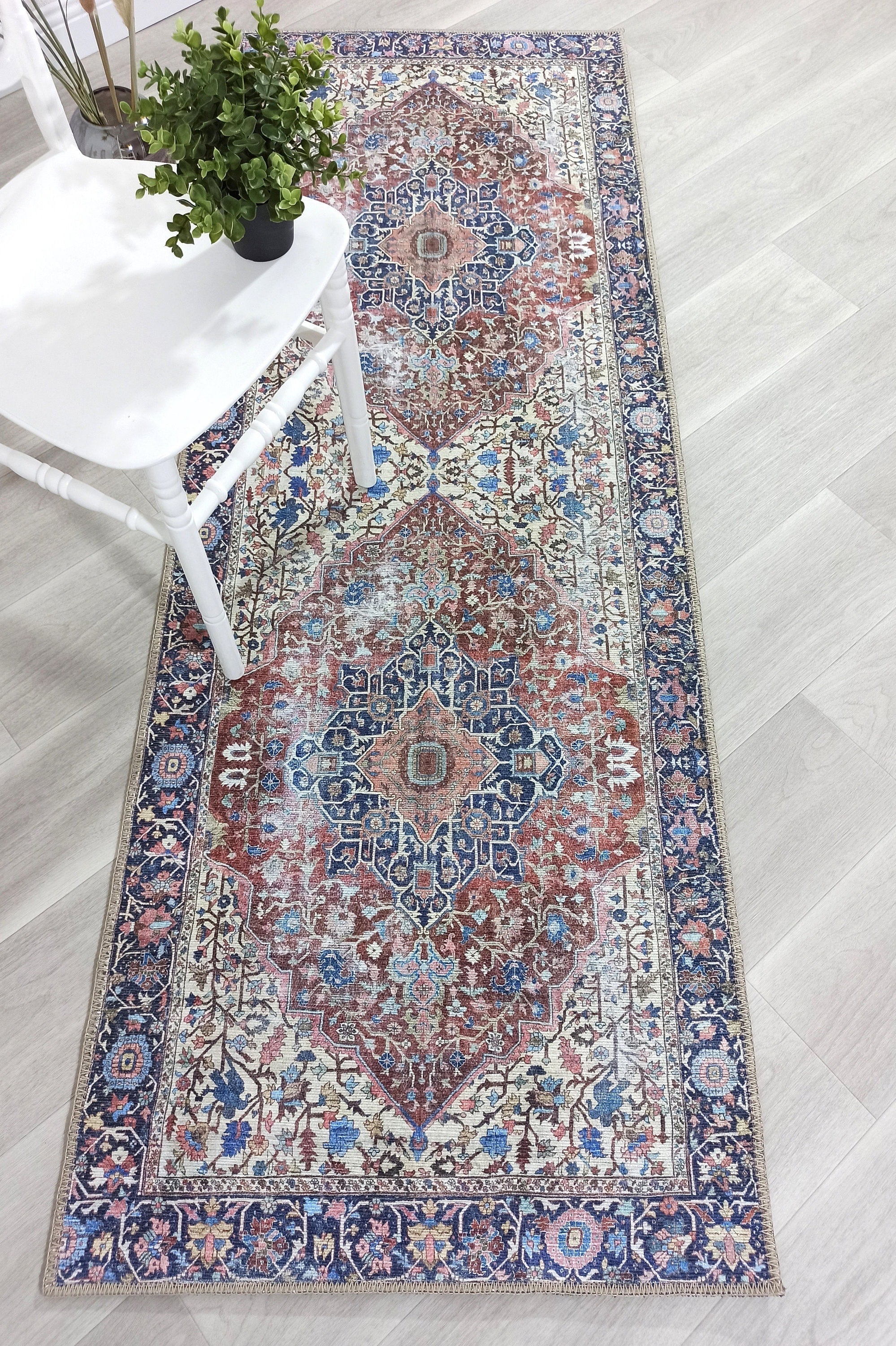 Mero Rug Persian Medallion Distressed Navy Blue Brown Rug