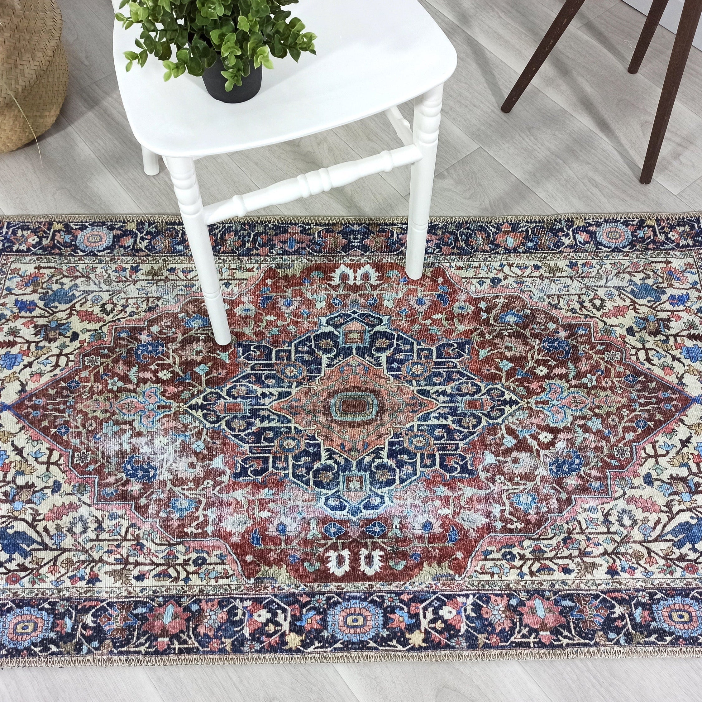 Mero Rug Persian Medallion Distressed Navy Blue Brown Rug