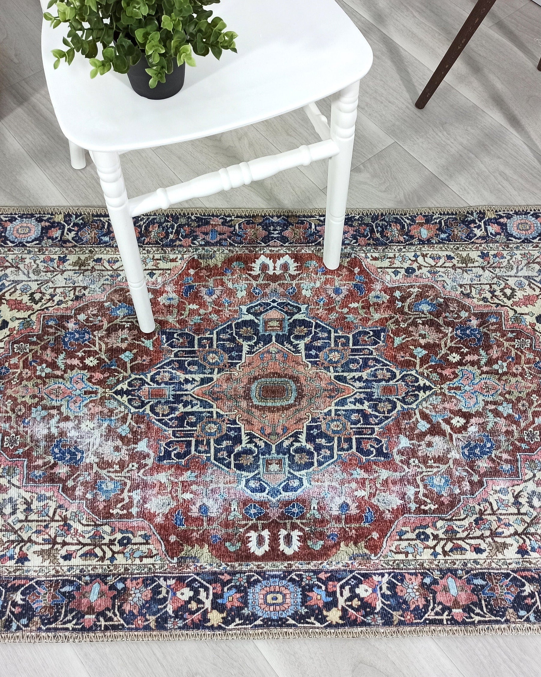 Mero Rug Persian Medallion Distressed Navy Blue Brown Rug