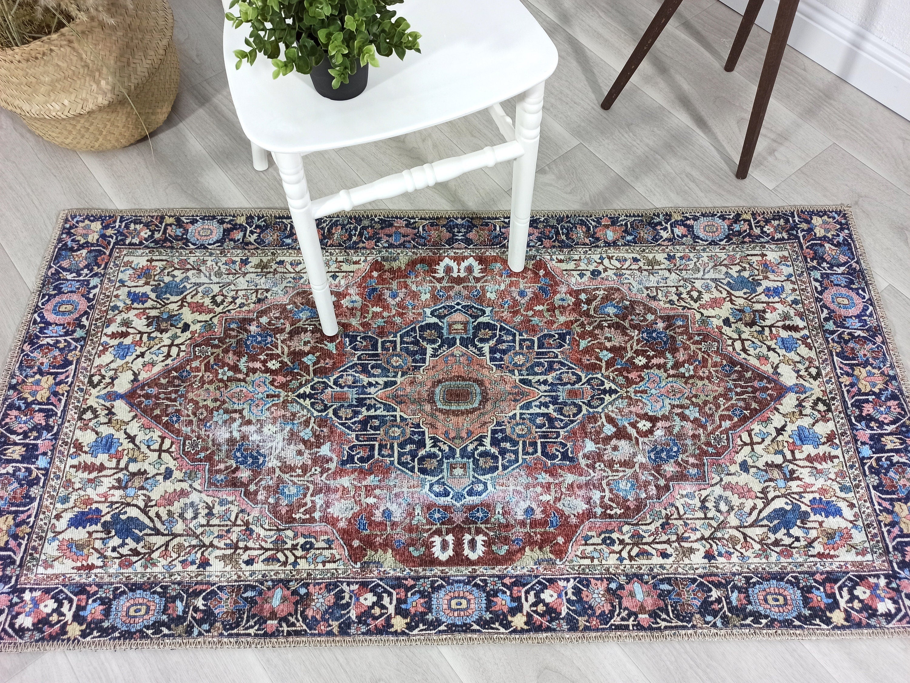 Mero Rug Persian Medallion Distressed Navy Blue Brown Rug
