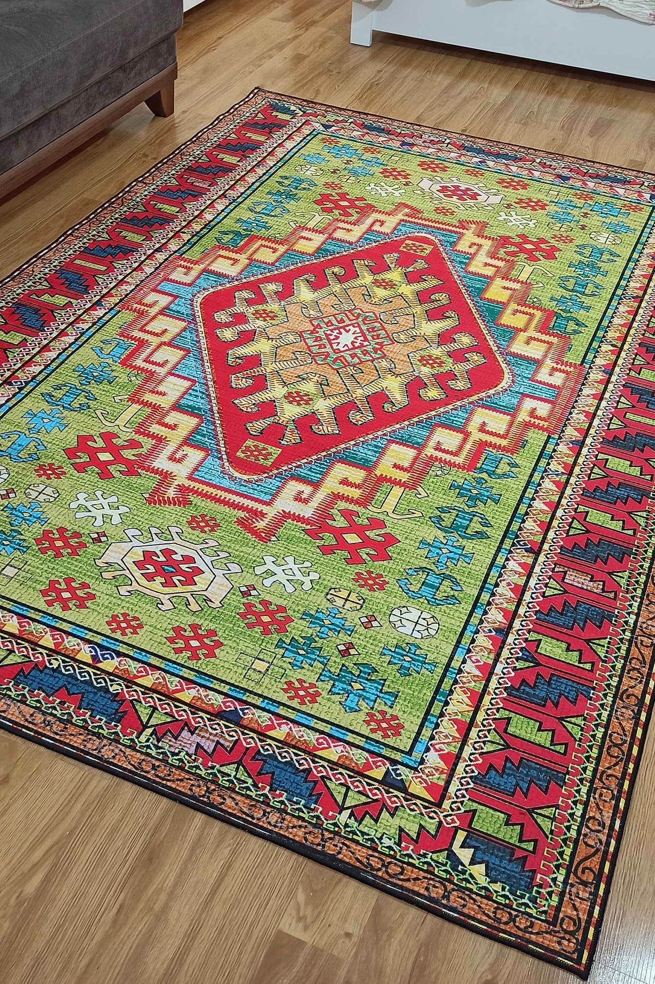 Nalan Rug Oriental Colorful Green Red Rug