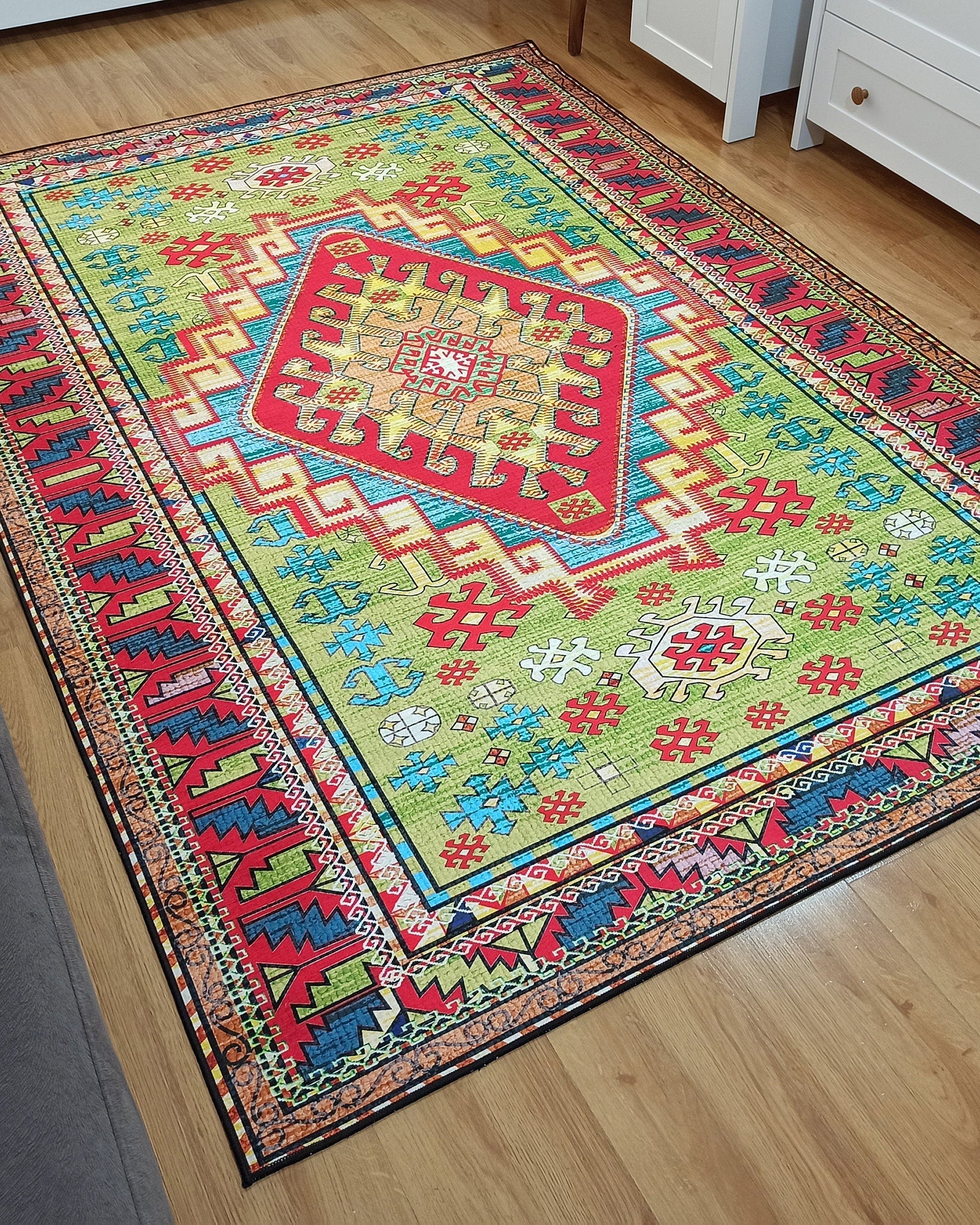 Nalan Rug Oriental Colorful Green Red Rug
