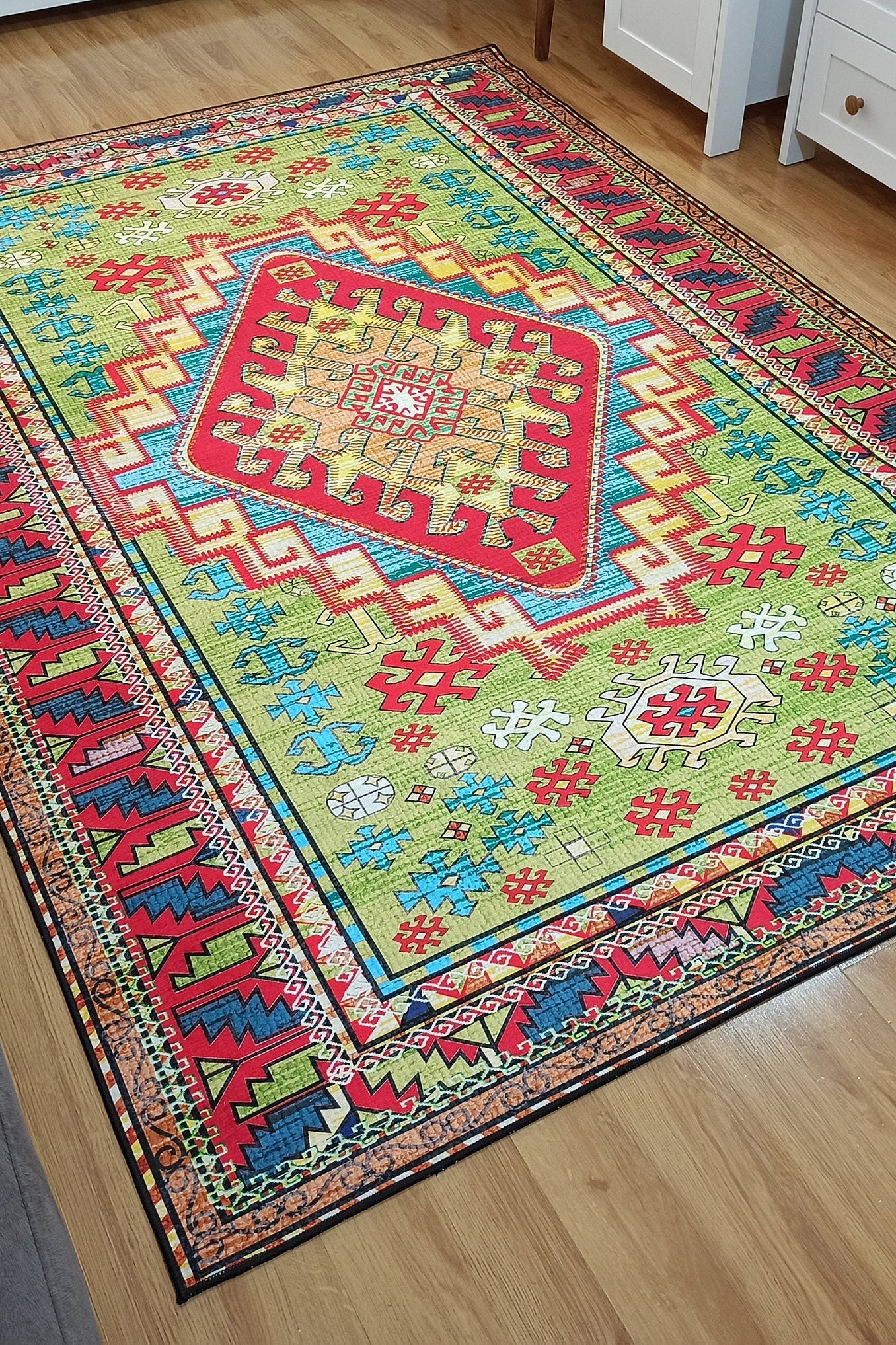 Nalan Rug Oriental Colorful Green Red Rug