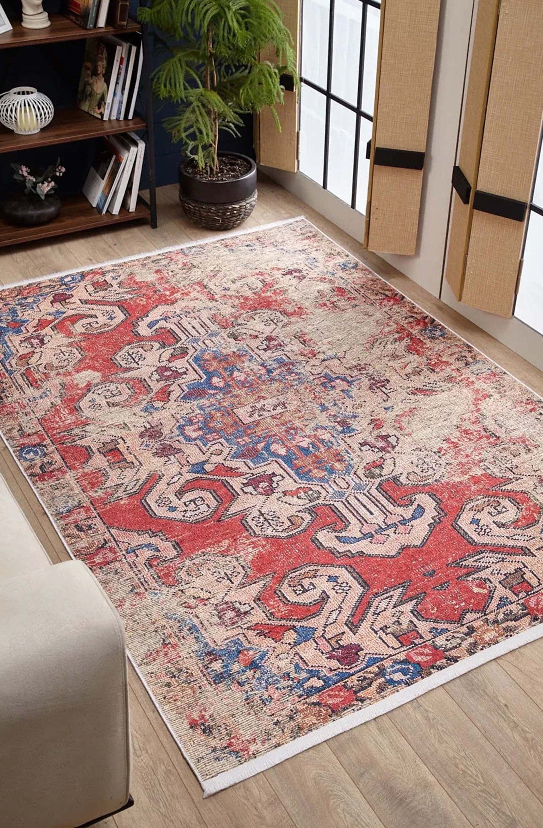 Noor Distressed Turkish Faded Red Rug