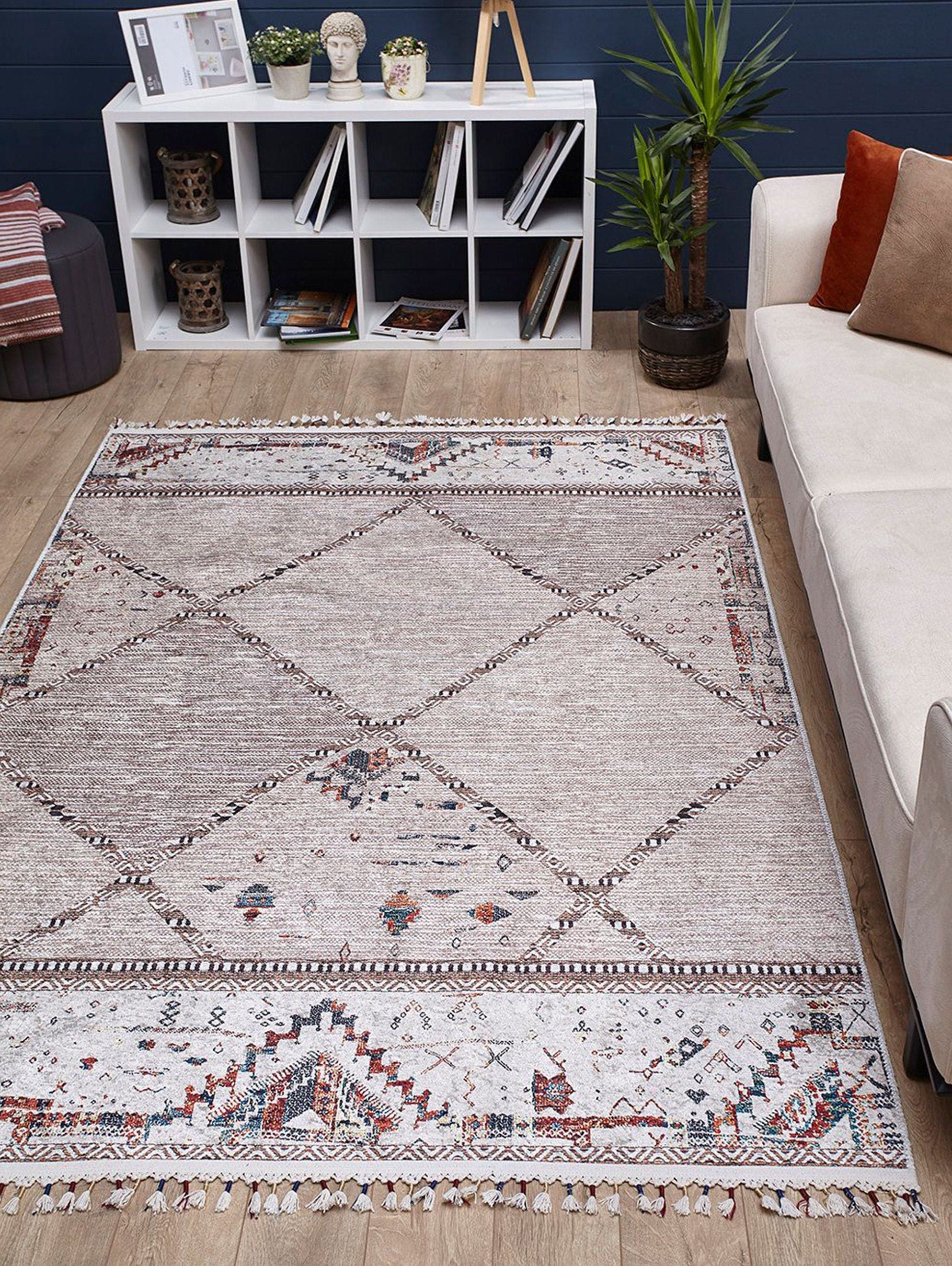 Omniya Moroccan Diamond Trellis Beige Rug