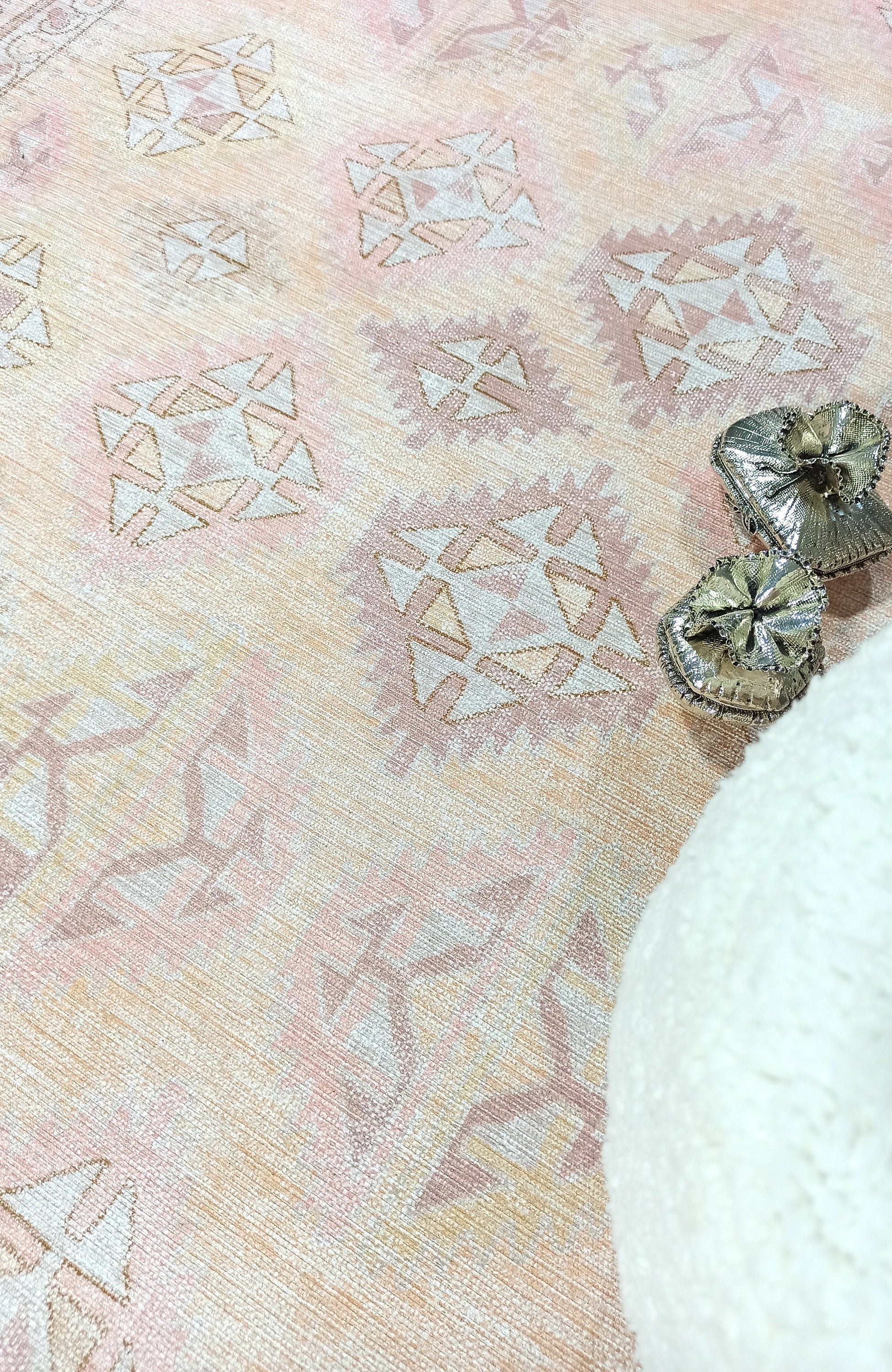 Raisanna Pale Brown Beige Herki Vintage Rug