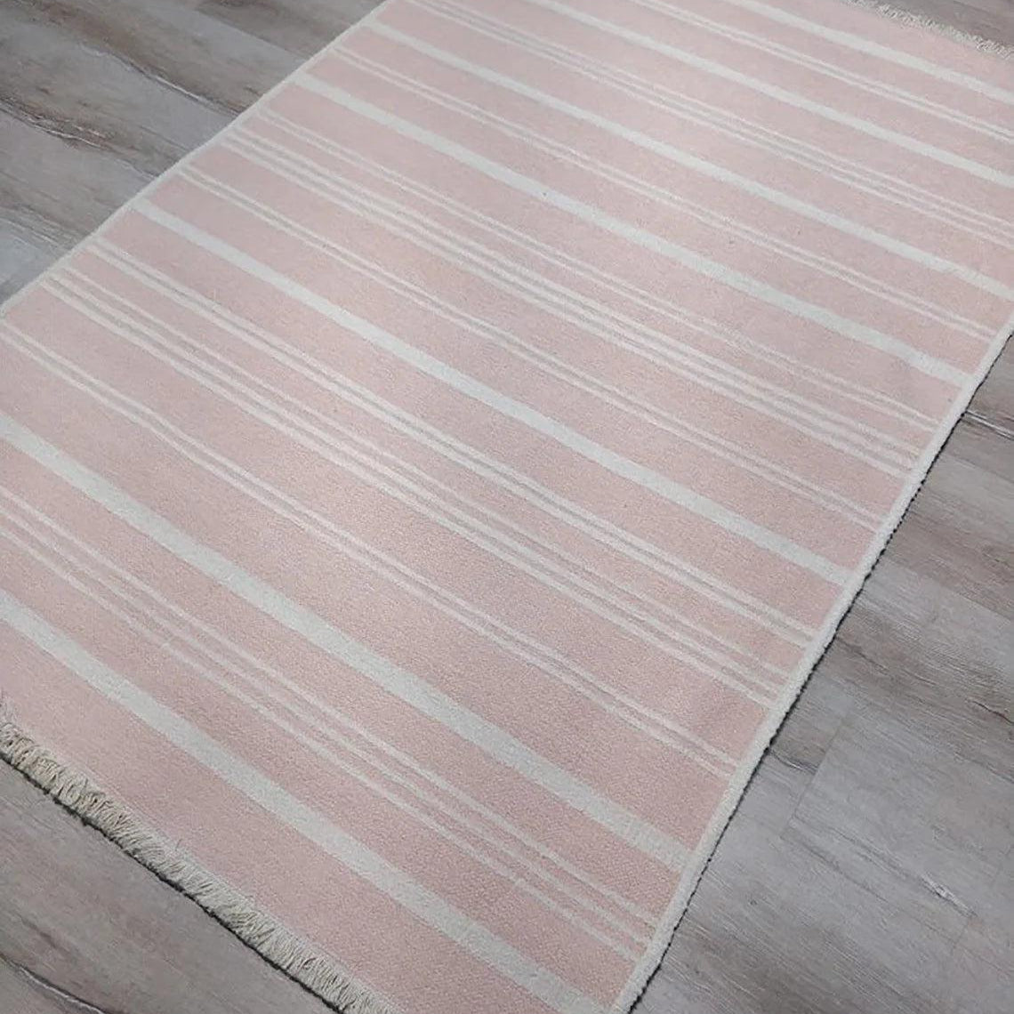 Pama Revesible Pastel Pink Kilim Rug