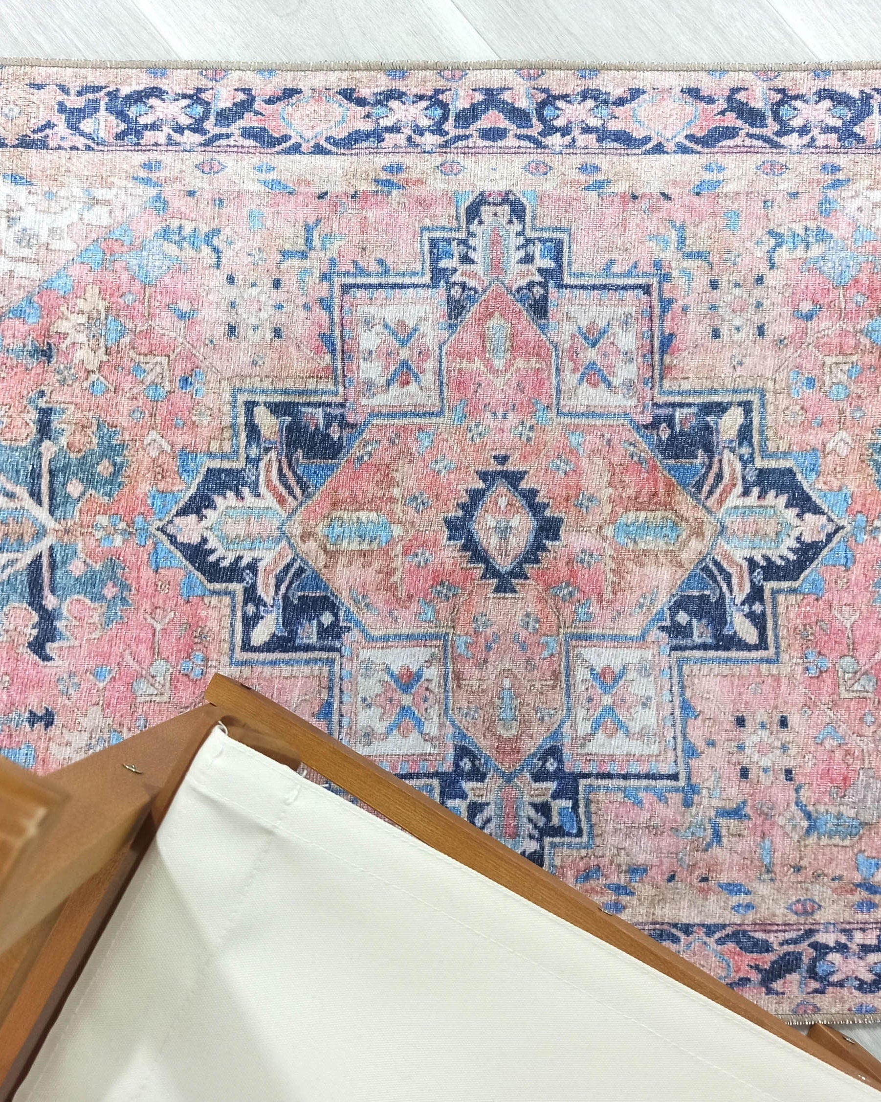 Para Rug Heriz Persian Beige Pink Rug