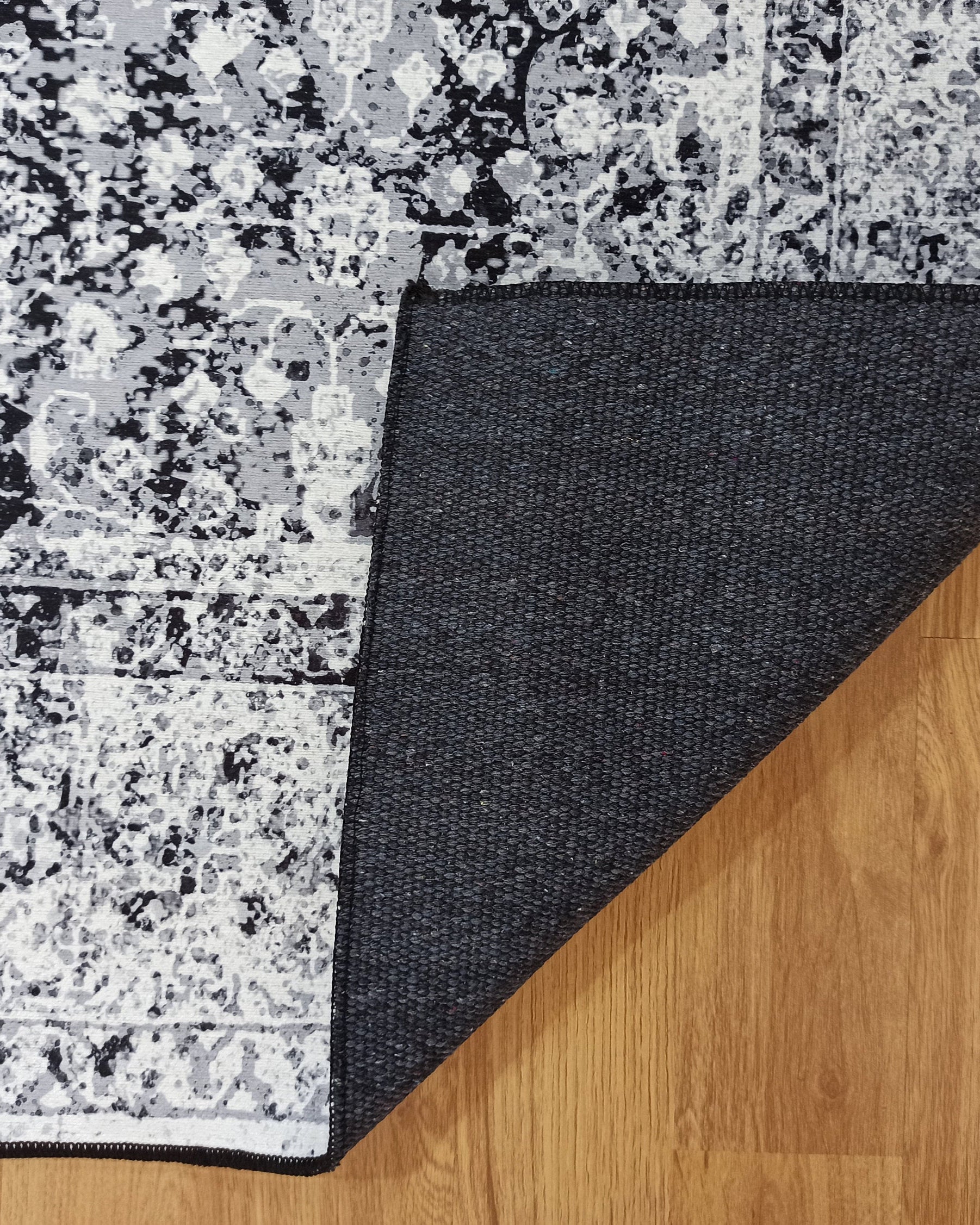 Sala Modern Black Gray Striped Rug