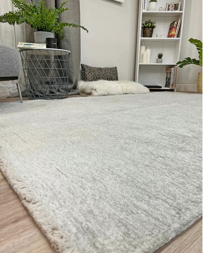 Boho Gray Flatweave Area Rug