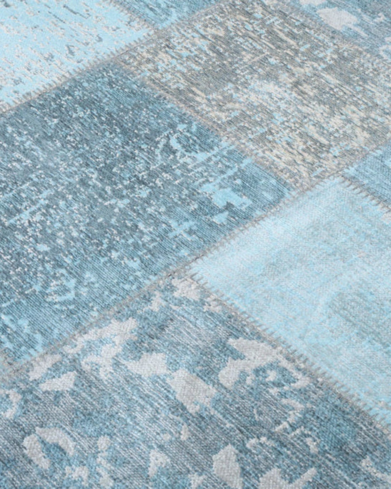 Skyla Light Sky Blue Patchwork Vintage Rug