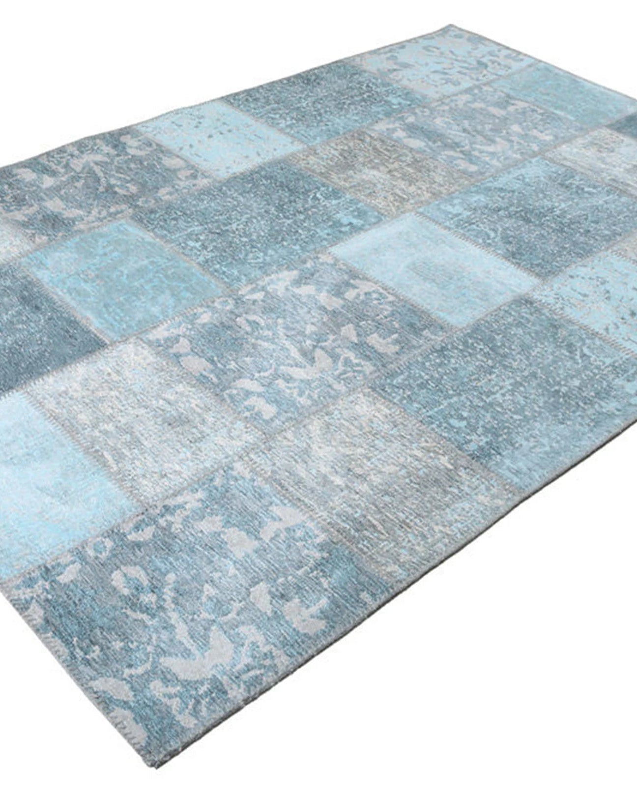 Skyla Light Sky Blue Patchwork Vintage Rug