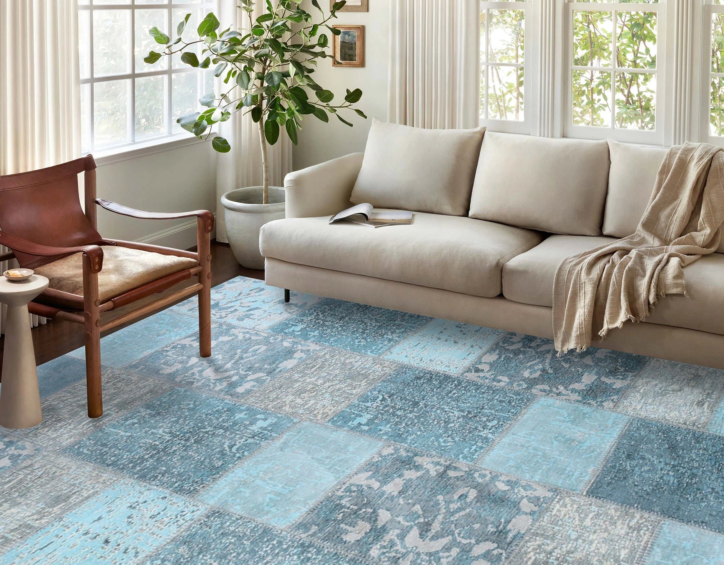 Skyla Light Sky Blue Patchwork Vintage Rug