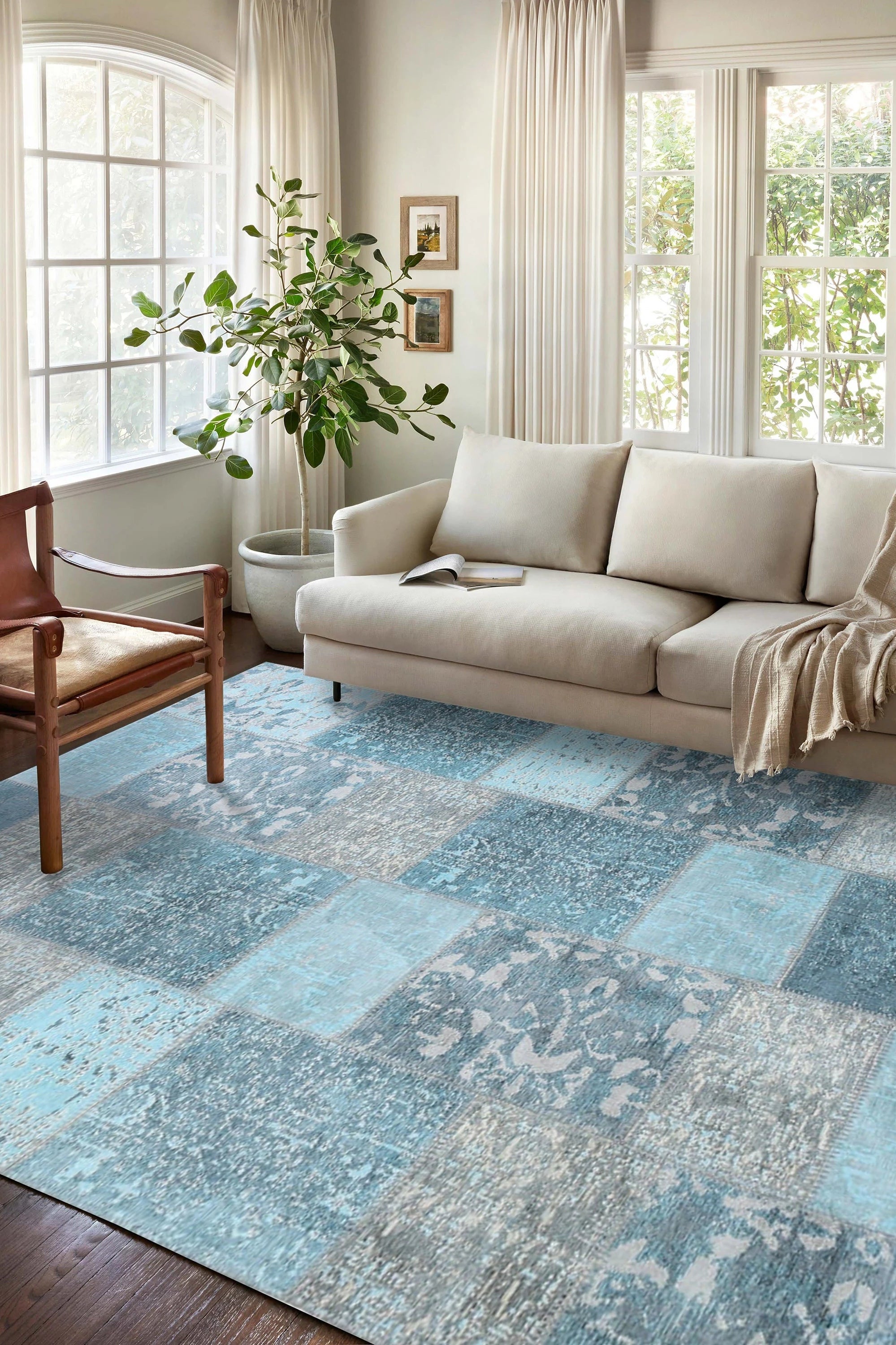 Skyla Light Sky Blue Patchwork Vintage Rug