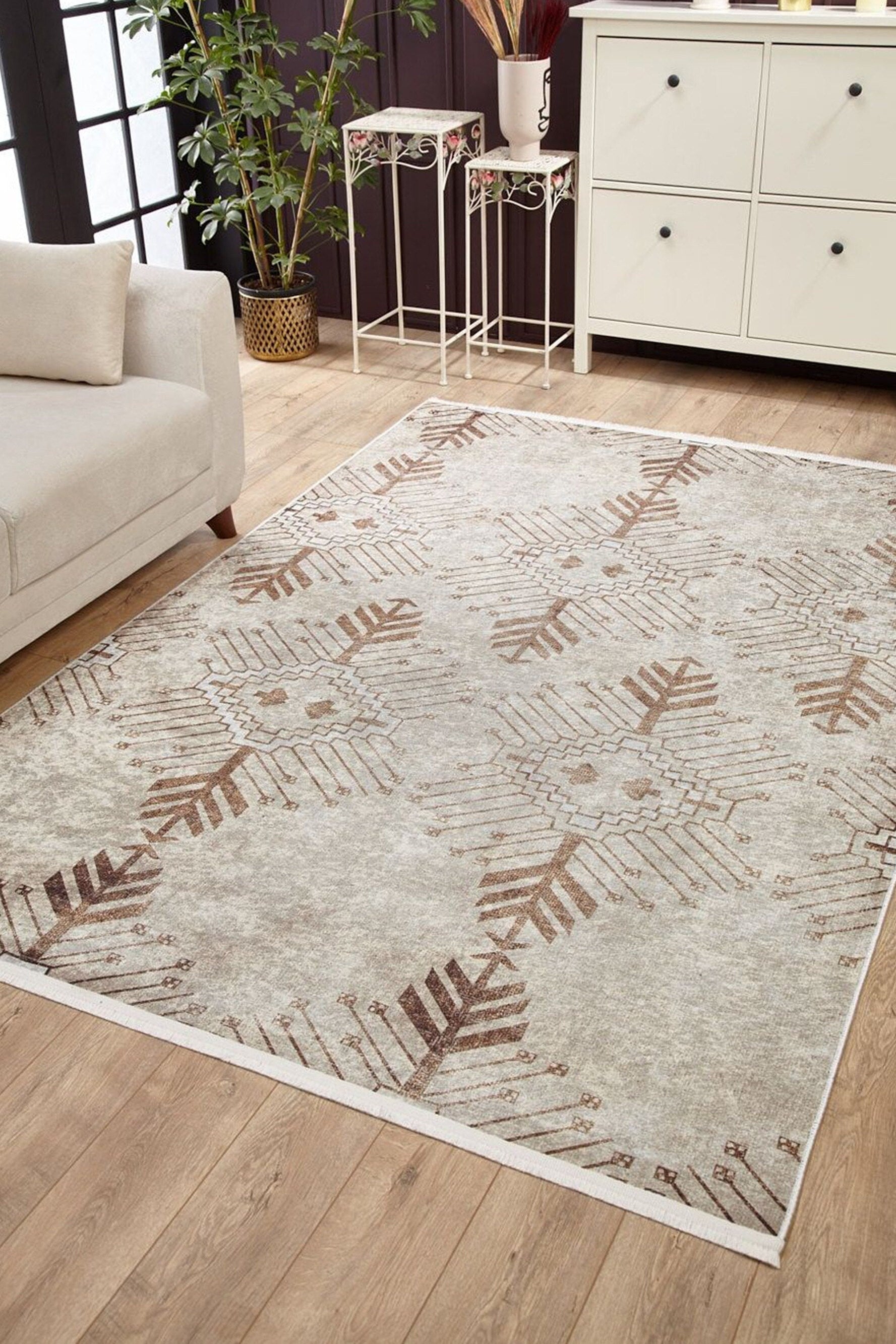 Suka Bohemian Beige Rug