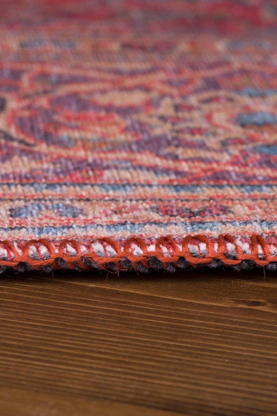 Sura Oriental Floral Medallion Red Rug