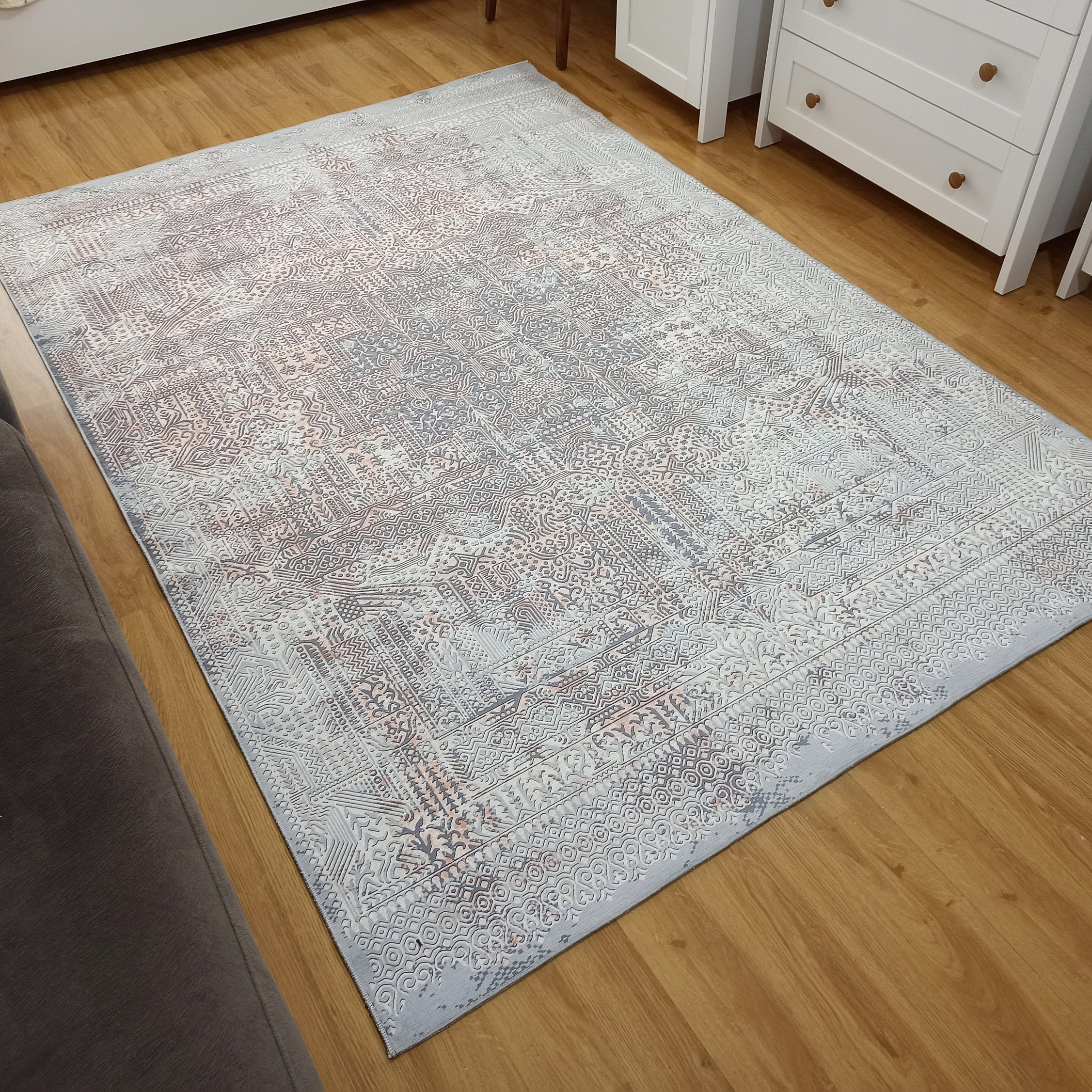 Taka Gray, White and Blush Modern Geometric Rug